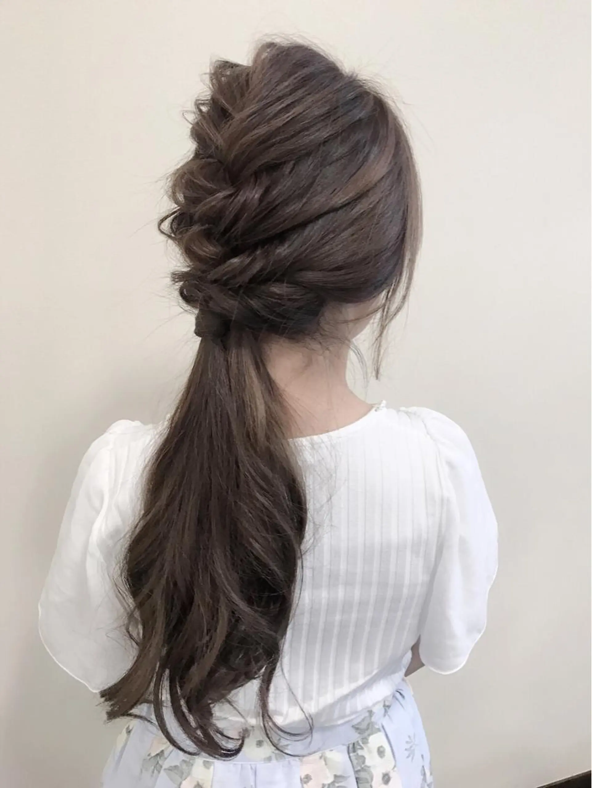 ロング ヘアアレンジ 沢田 瞳のヘアスタイル