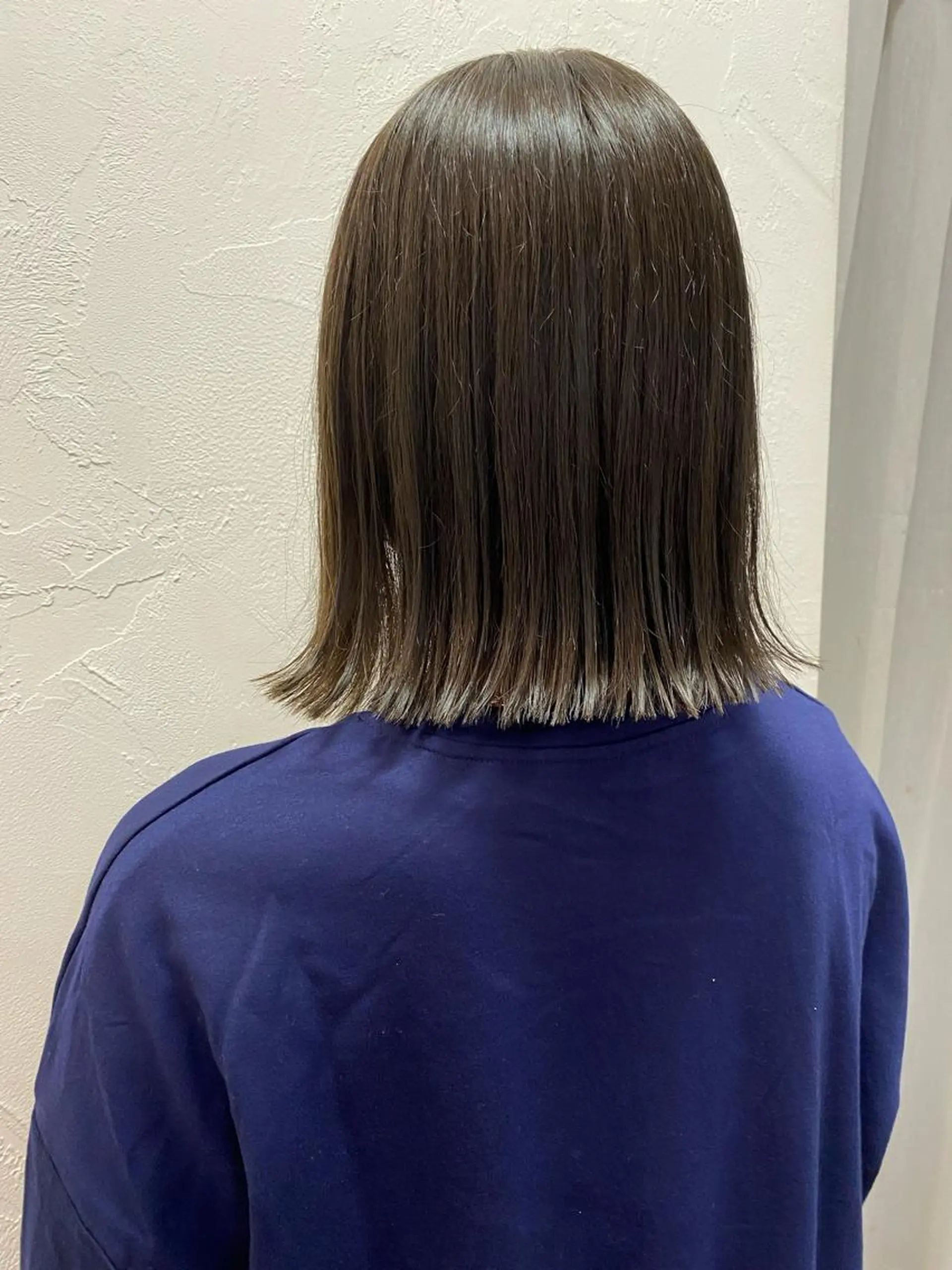 ミディアム カラー グレージュ 切りっぱなしロブ 艶カラー 🤍🫧/makoのヘアスタイル