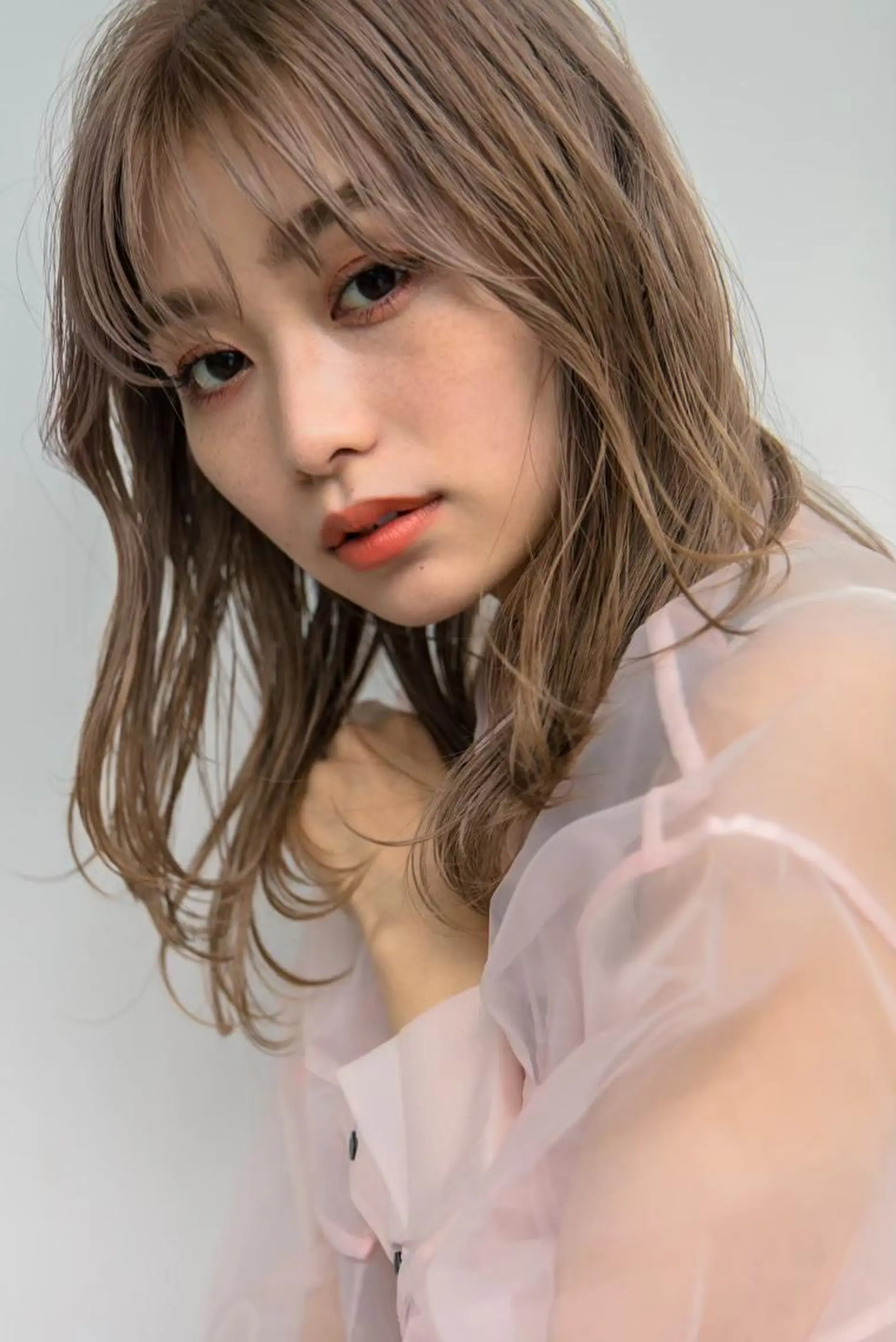 カラー ミディアム ヘアカラー トリートメント 🎊LUK🎊_公 式_🩵髪質改善🩵のヘアスタイル