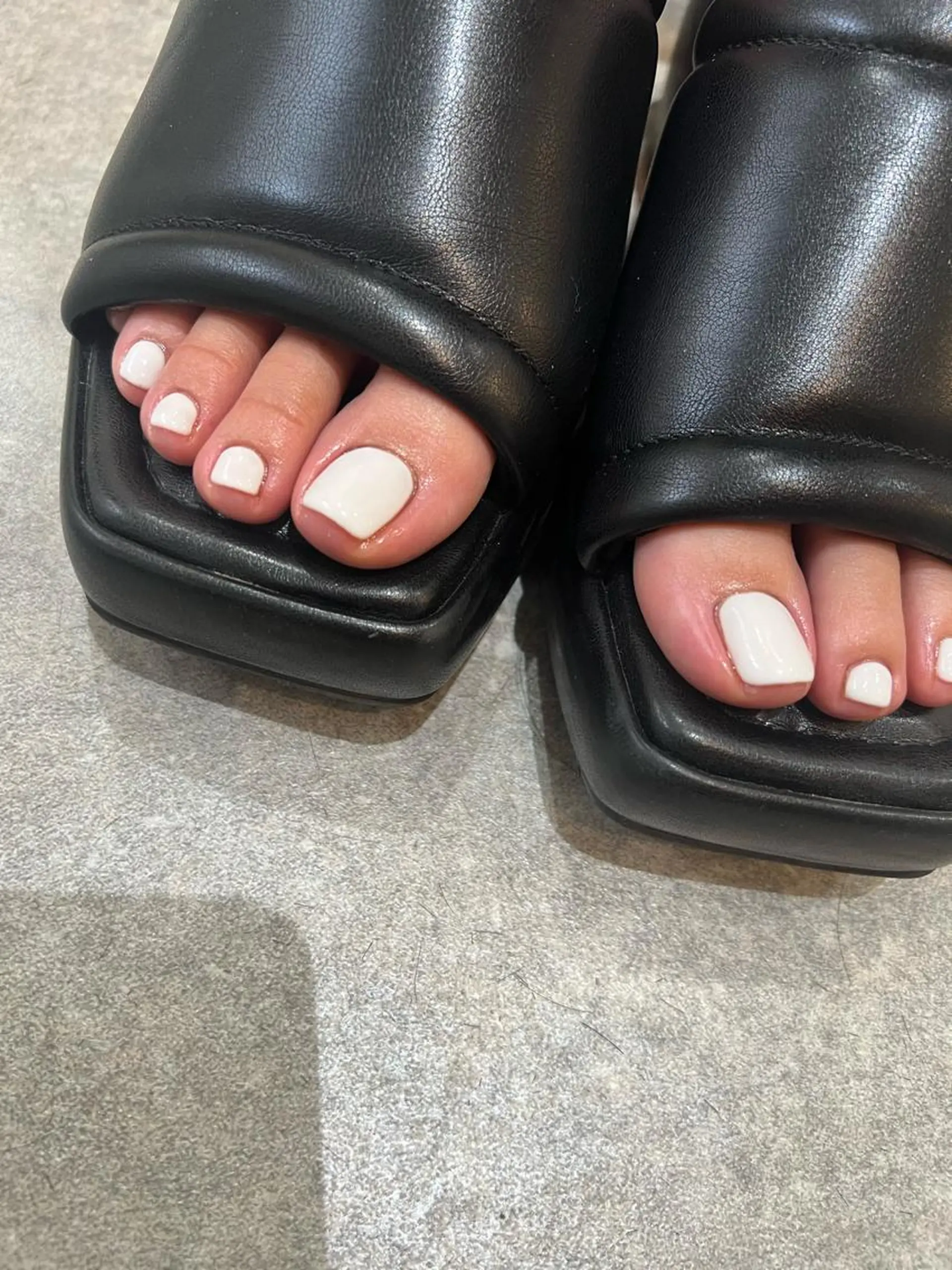 ヘアアレンジ ネイル フットネイル フットネイル ヘアメイクネイリスト 💄💅hidemiのヘアスタイル