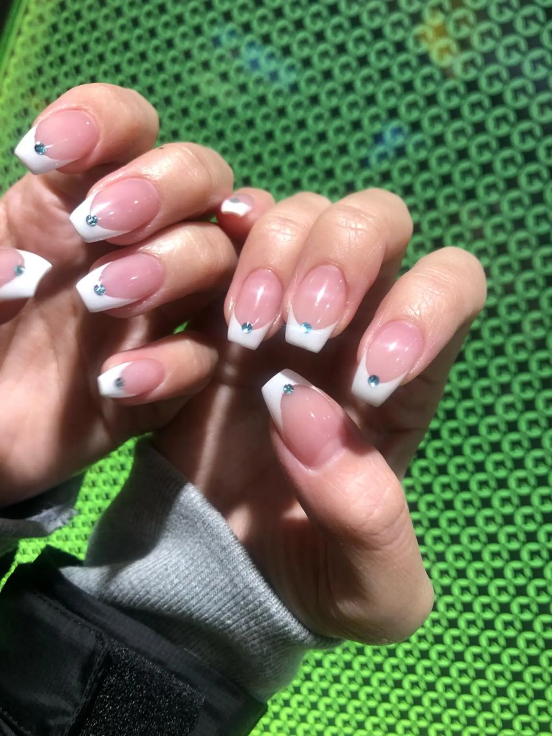 ネイル ストーンネイル ハンドネイル nail by minamiのネイルデザイン