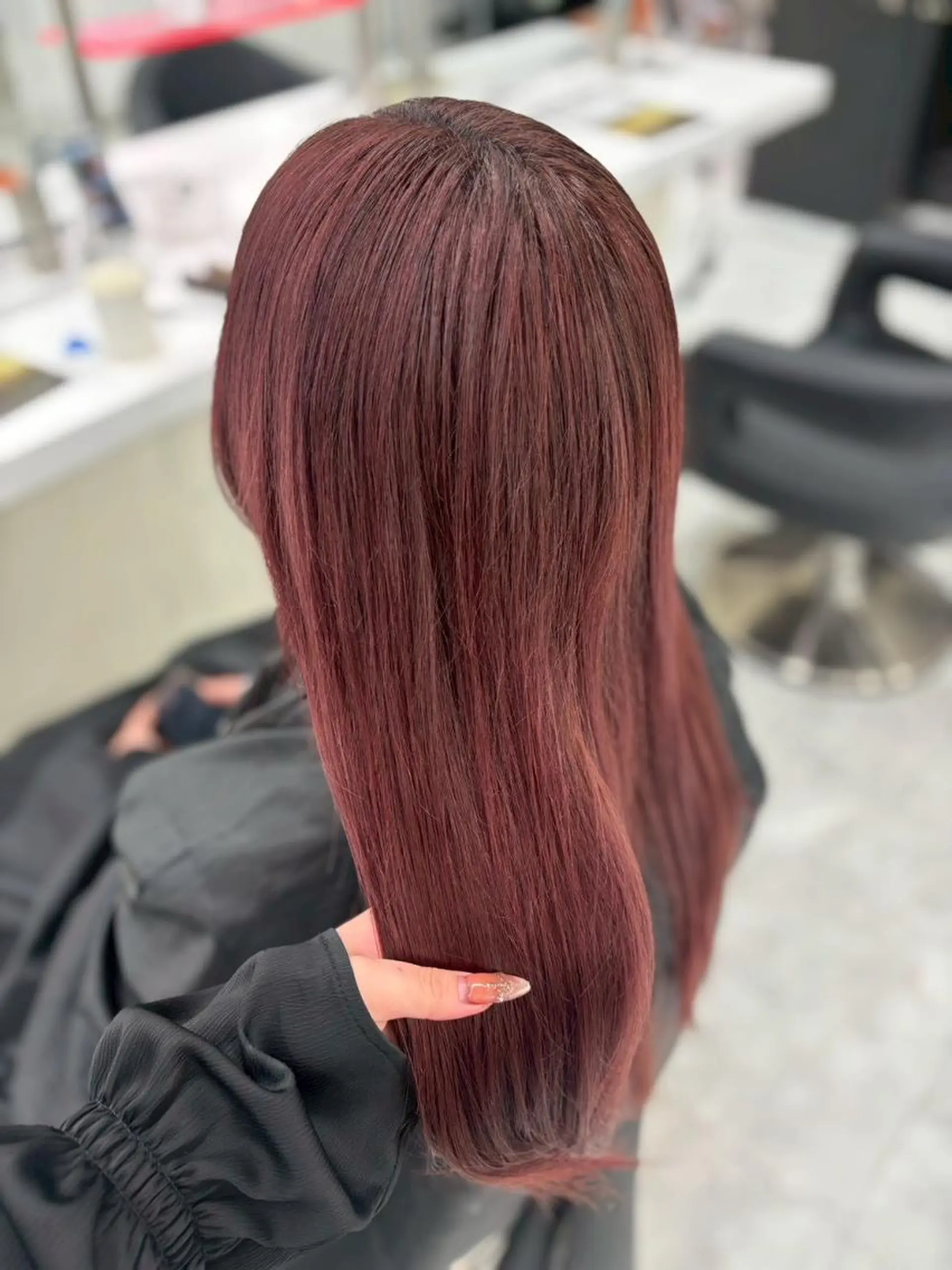 カラー 韓国風暗髪ヘア🩶 銀座DISCOのヘアスタイル