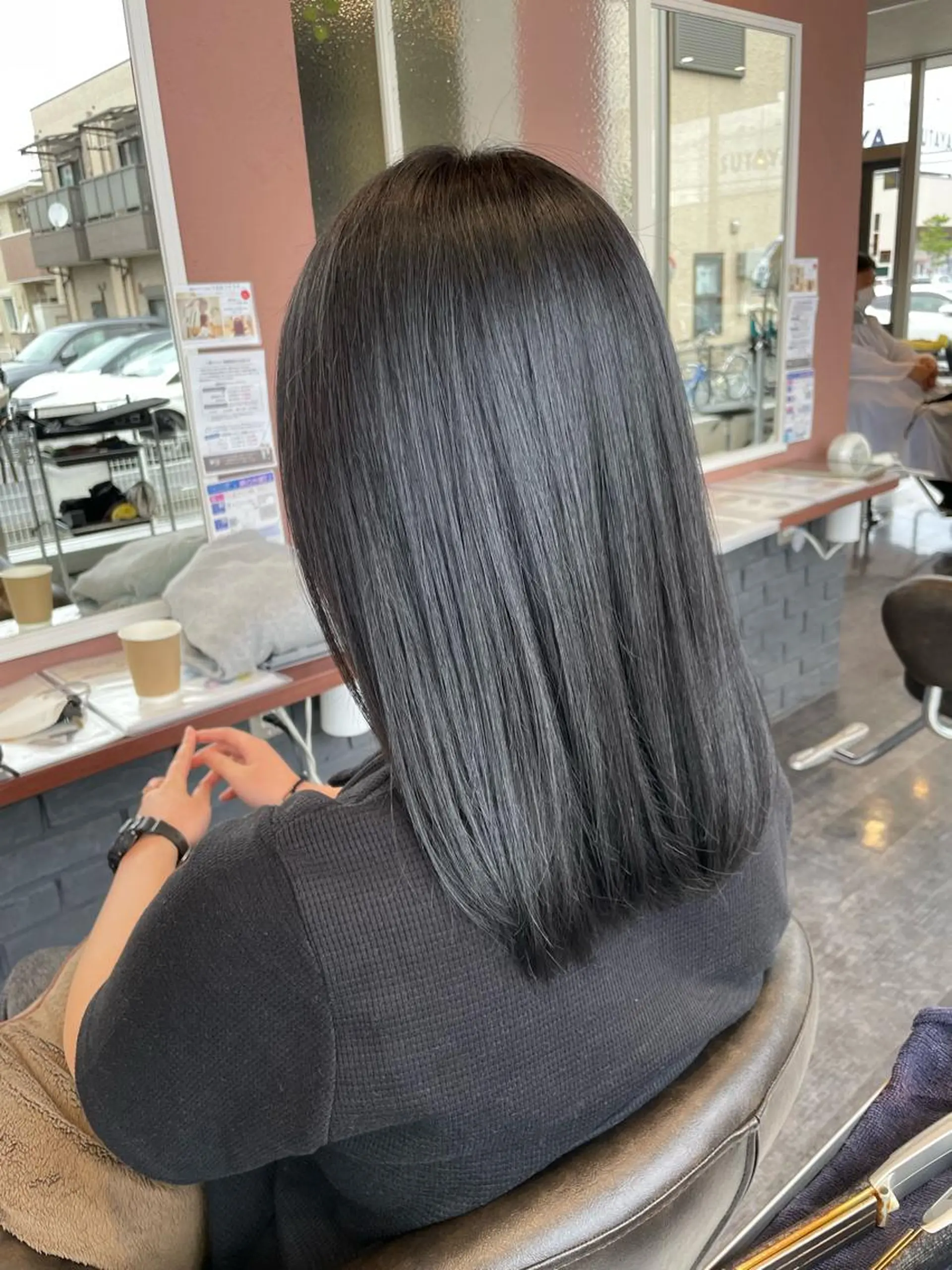 セミロング カラー TELAHAIR 副代表　菊池謙のヘアスタイル