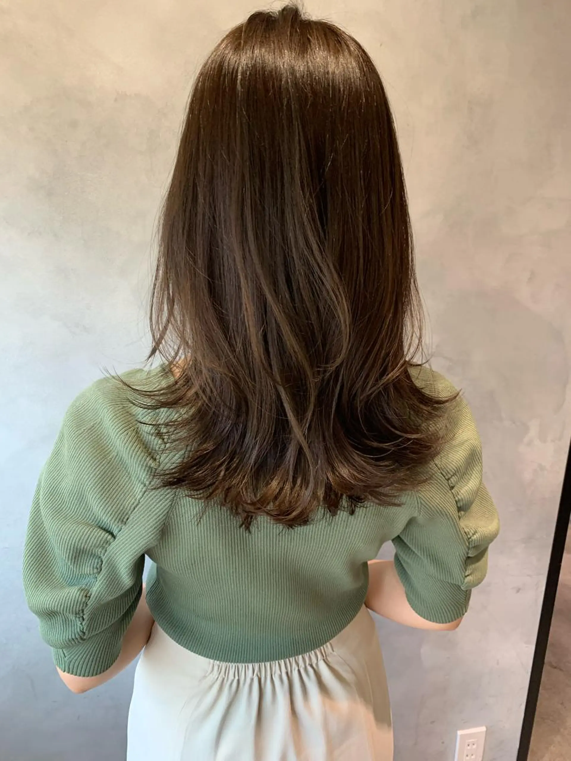 セミロング 奥田 蓮のヘアスタイル