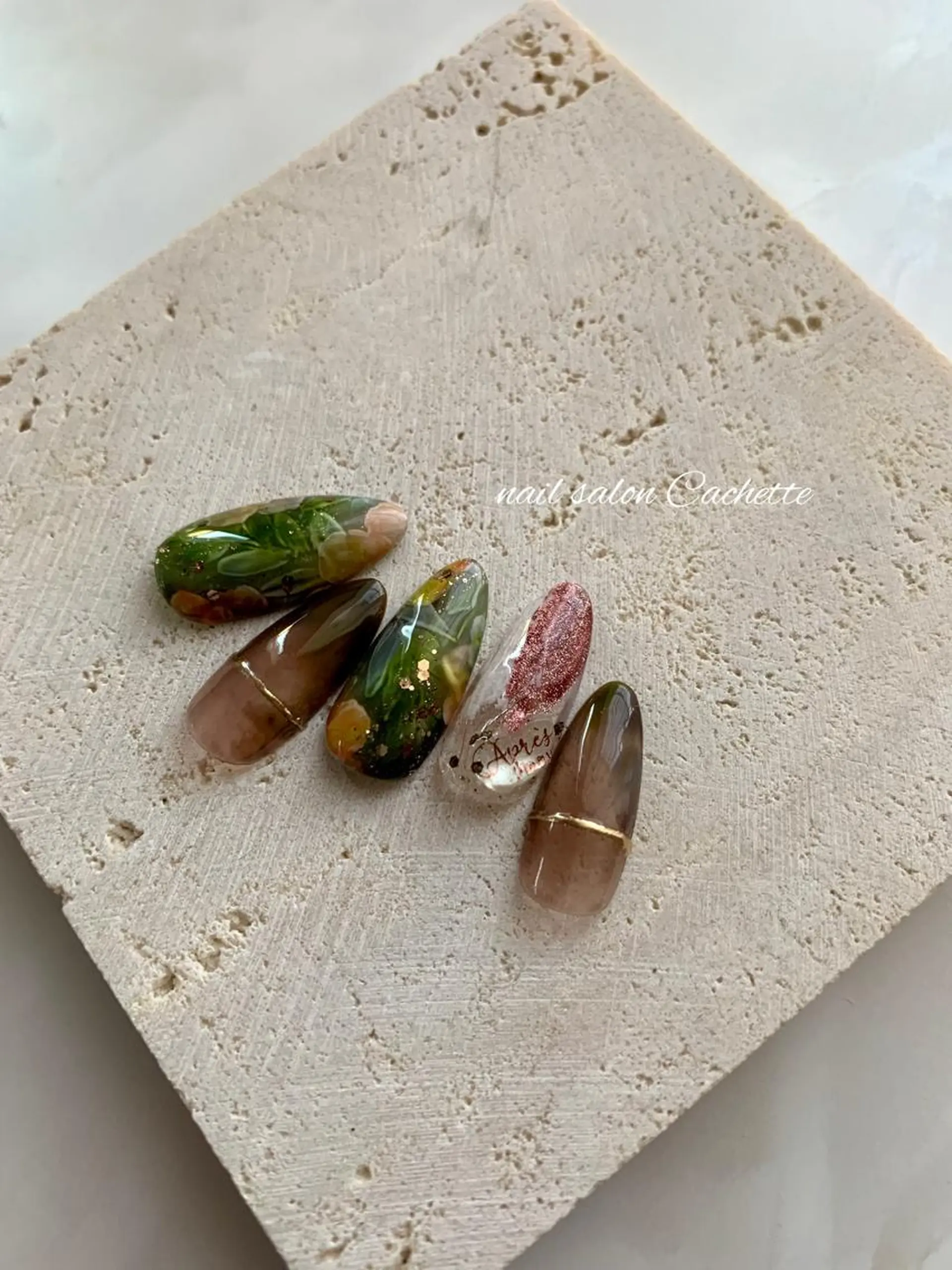ネイル ニュアンスネイル ✧Cachette✧ YUKARIのネイルデザイン