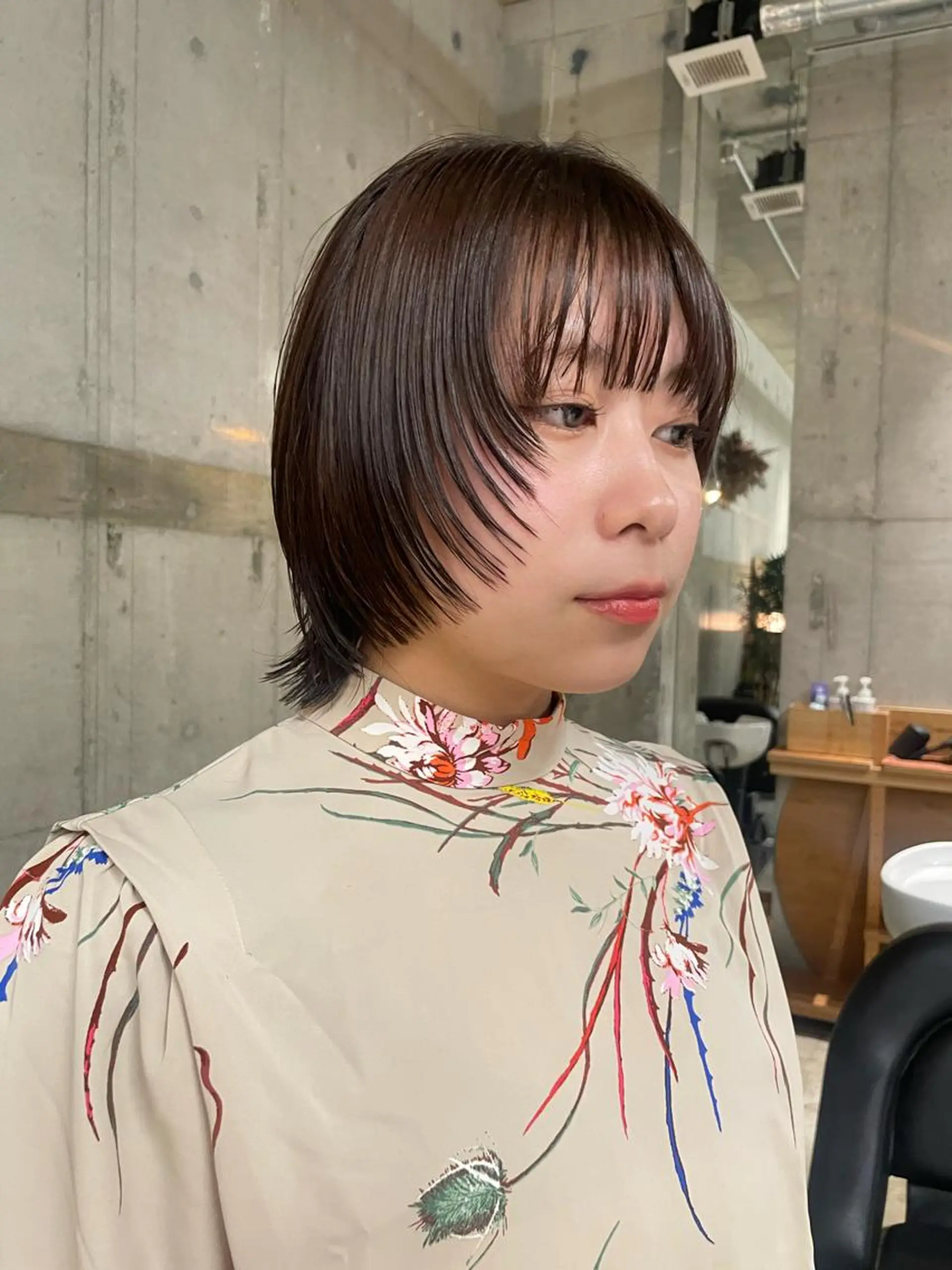 ミディアム wewe: momoeのヘアスタイル