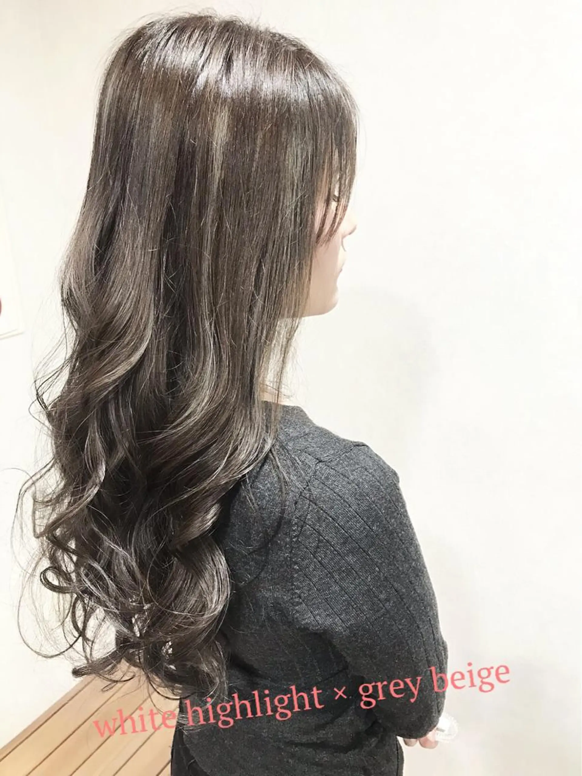 ロング カラー カット ヘアカラー トリートメント ルーチェヘアー 北摂エリアNo.1のヘアスタイル