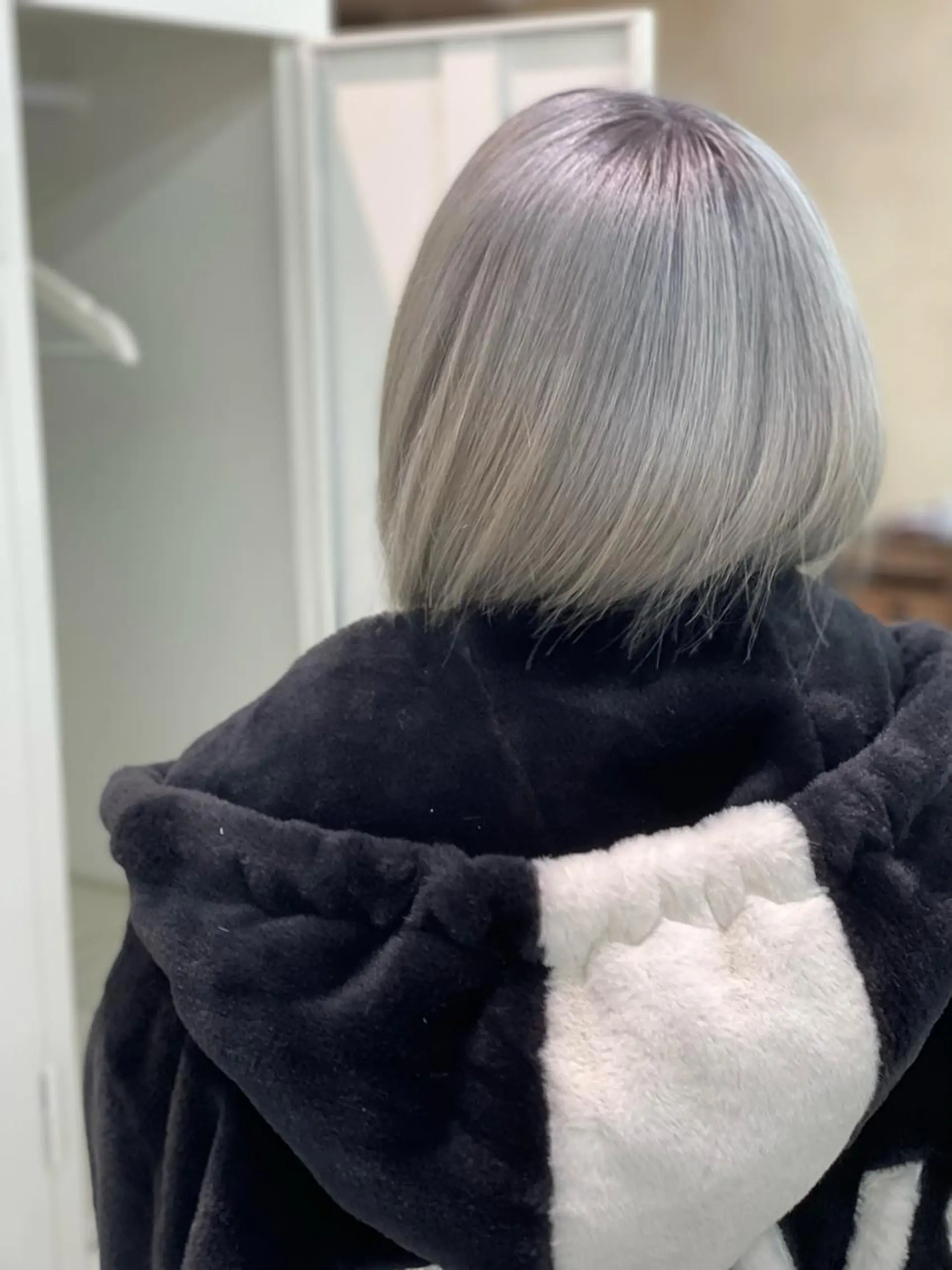 ショート カラー ショーヤ/ブリーチ /バレイヤージュのヘアスタイル