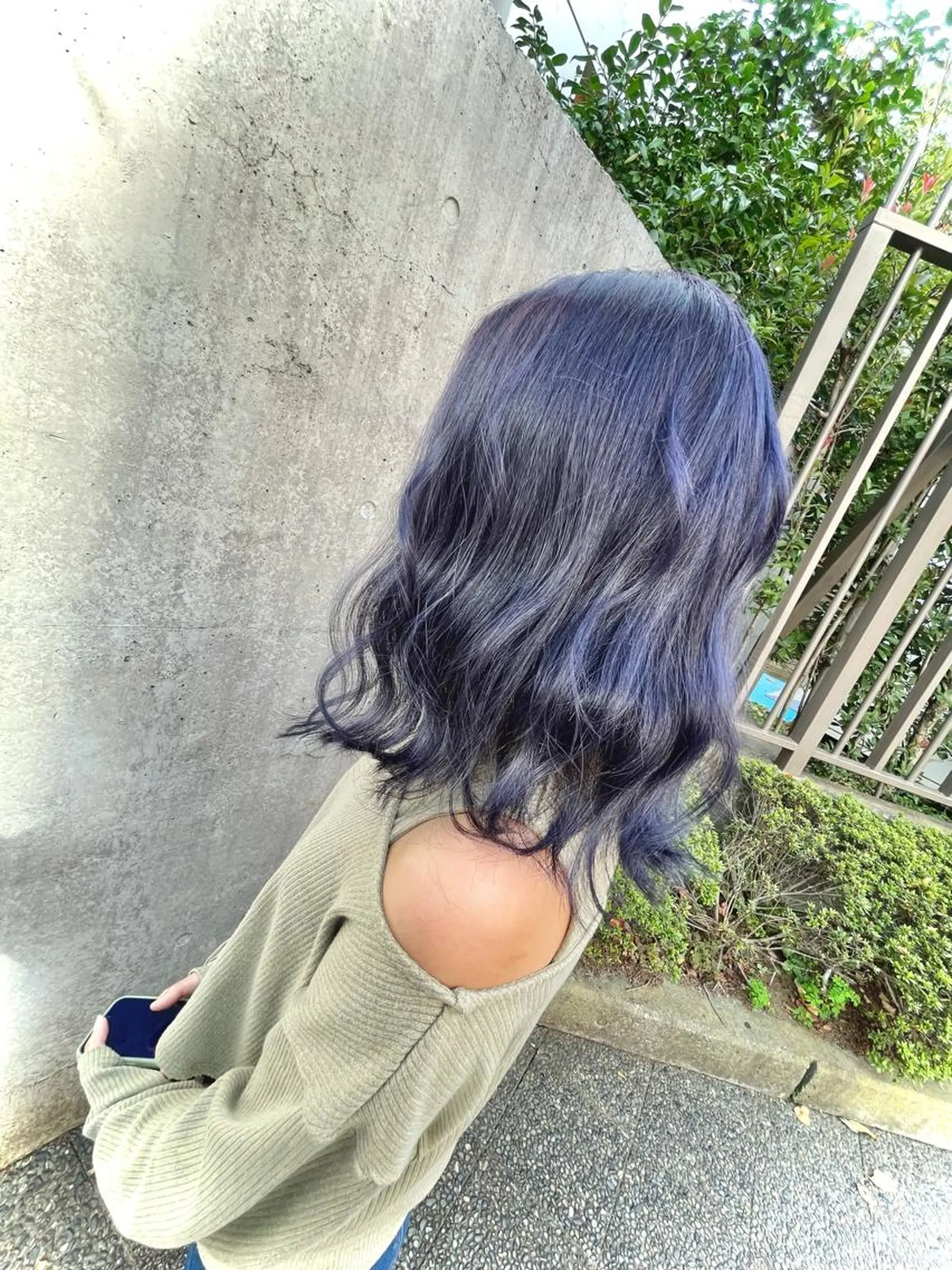 ミディアム カット ヘアカラー トリートメント miki 🦎のヘアスタイル