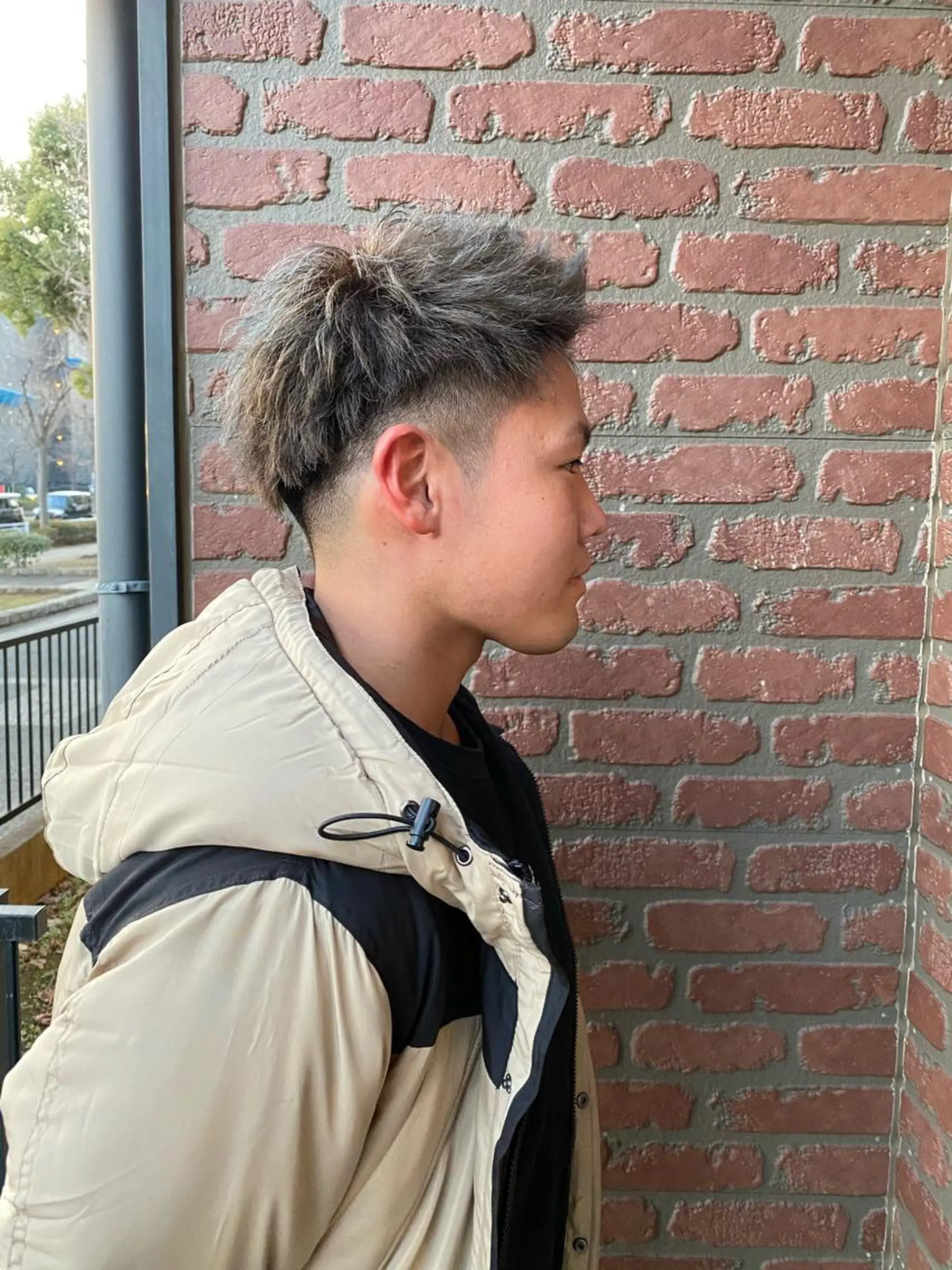 ショート メンズ カット ヘアカラー 倉持 誠也　フェザーパーマのヘアスタイル