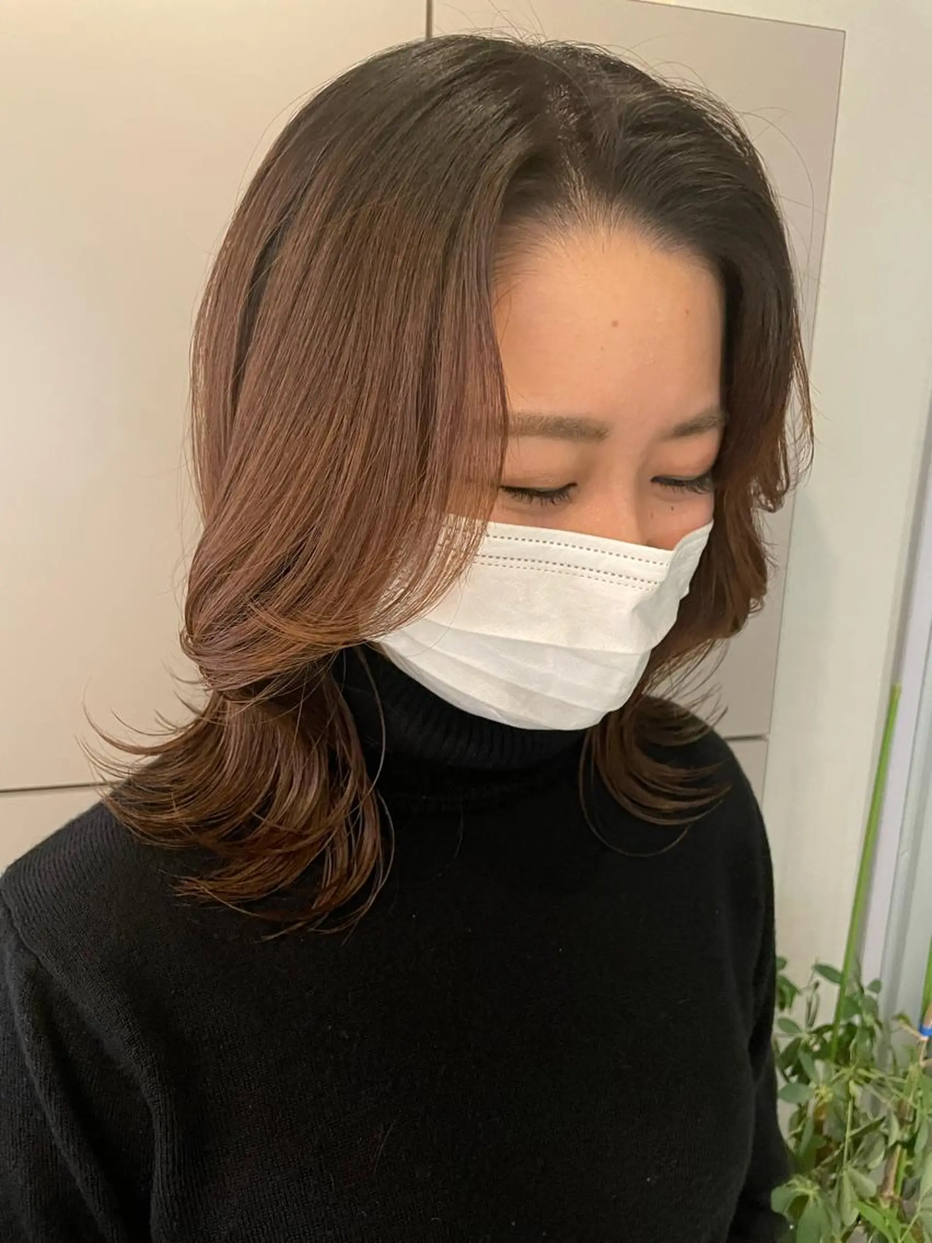 ミディアム 切りっぱなしボブ ショートボブ ミディアムパーマ ミストバング ボブ カット ヘアカラー トリートメント モテ髪/ボブ/ショー ト/アダチフウトのヘアスタイル