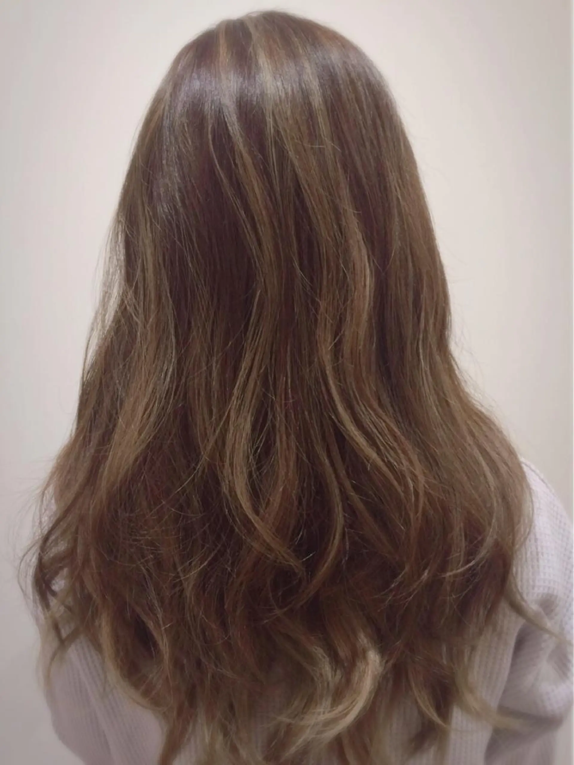 ロング ハイライト ank classic hair【アンククラシックヘアー】所属・バレイヤージュ ハイライト　齋藤祐哉のヘアスタイル