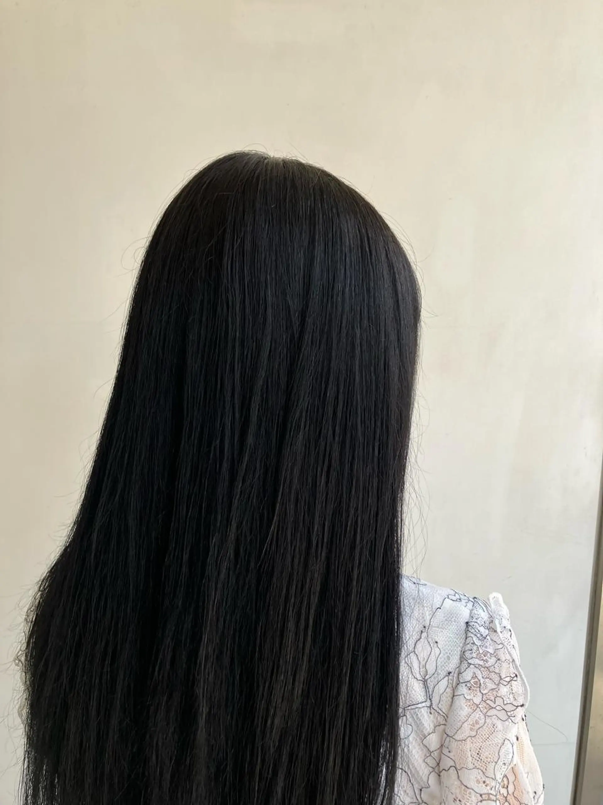 ロング カラー THE ESSENCE 蔵前所属・怜音/ REONのヘアスタイル