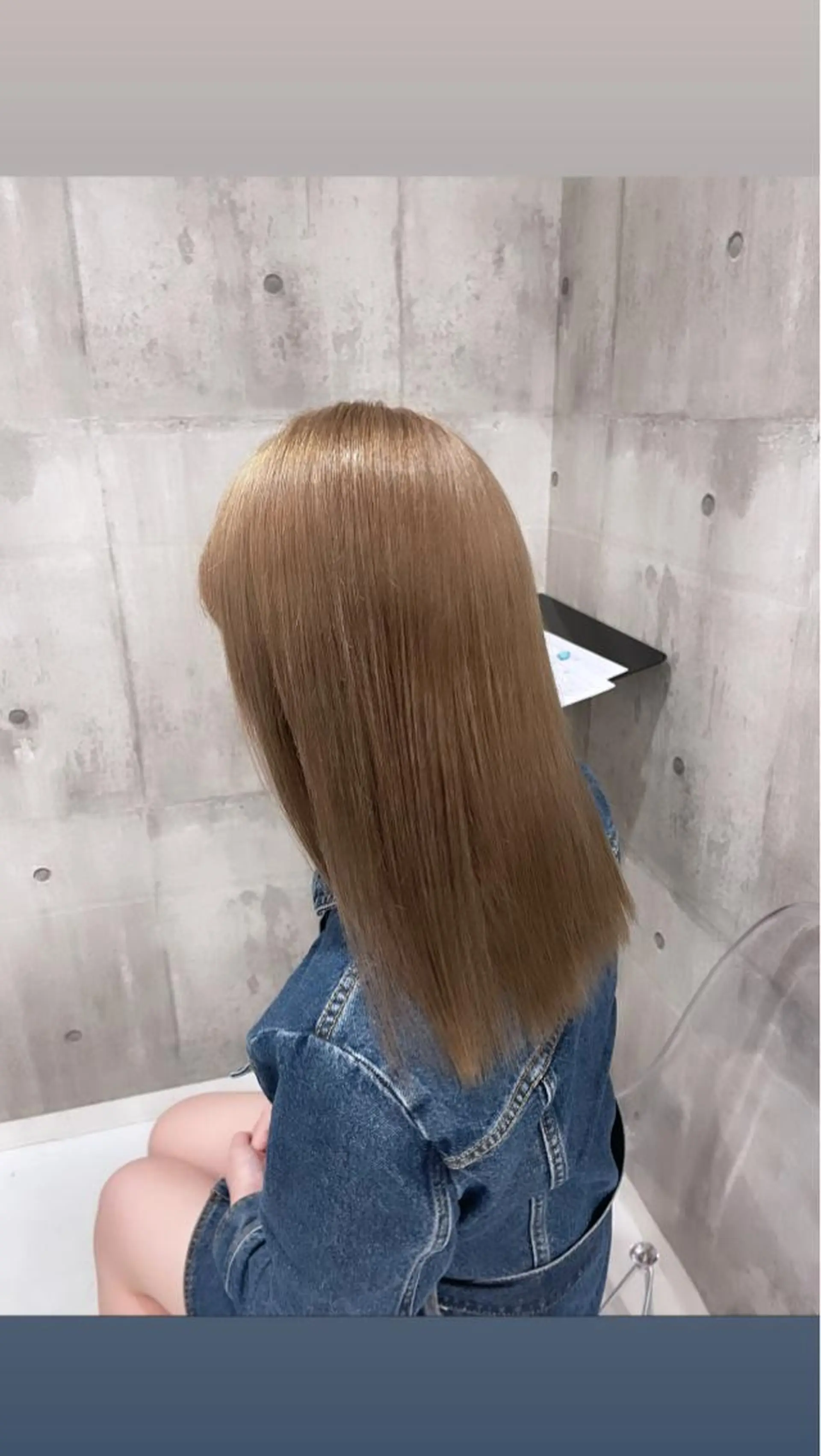 セミロング カラー レイヤーの魔術師 𓍼takumi𓍼のヘアスタイル