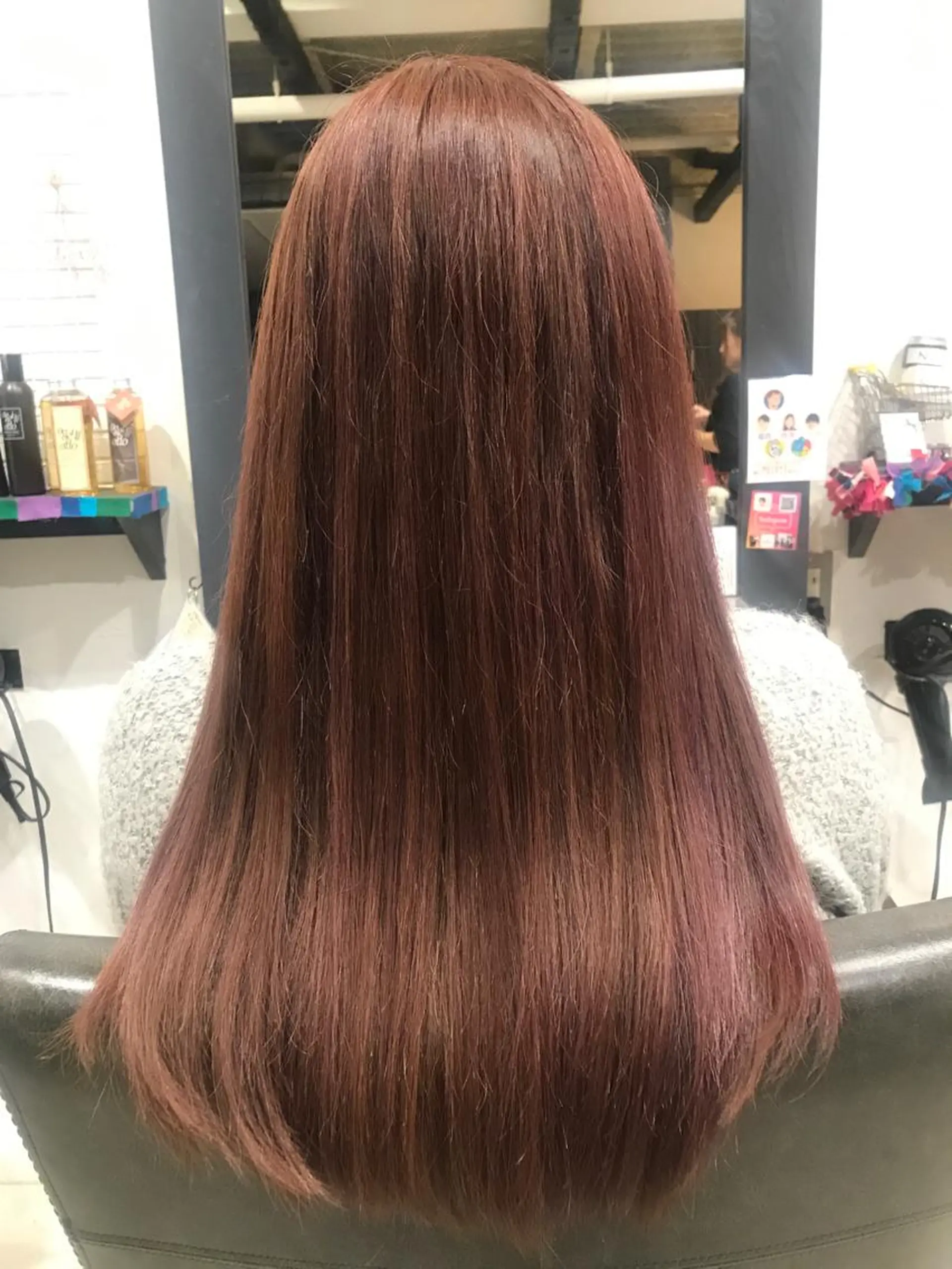 ロング カラー ベージュカラー ハイライトカラー ピンクカラー ピンクベージュ ハイライト 水原 恵莉香のヘアスタイル