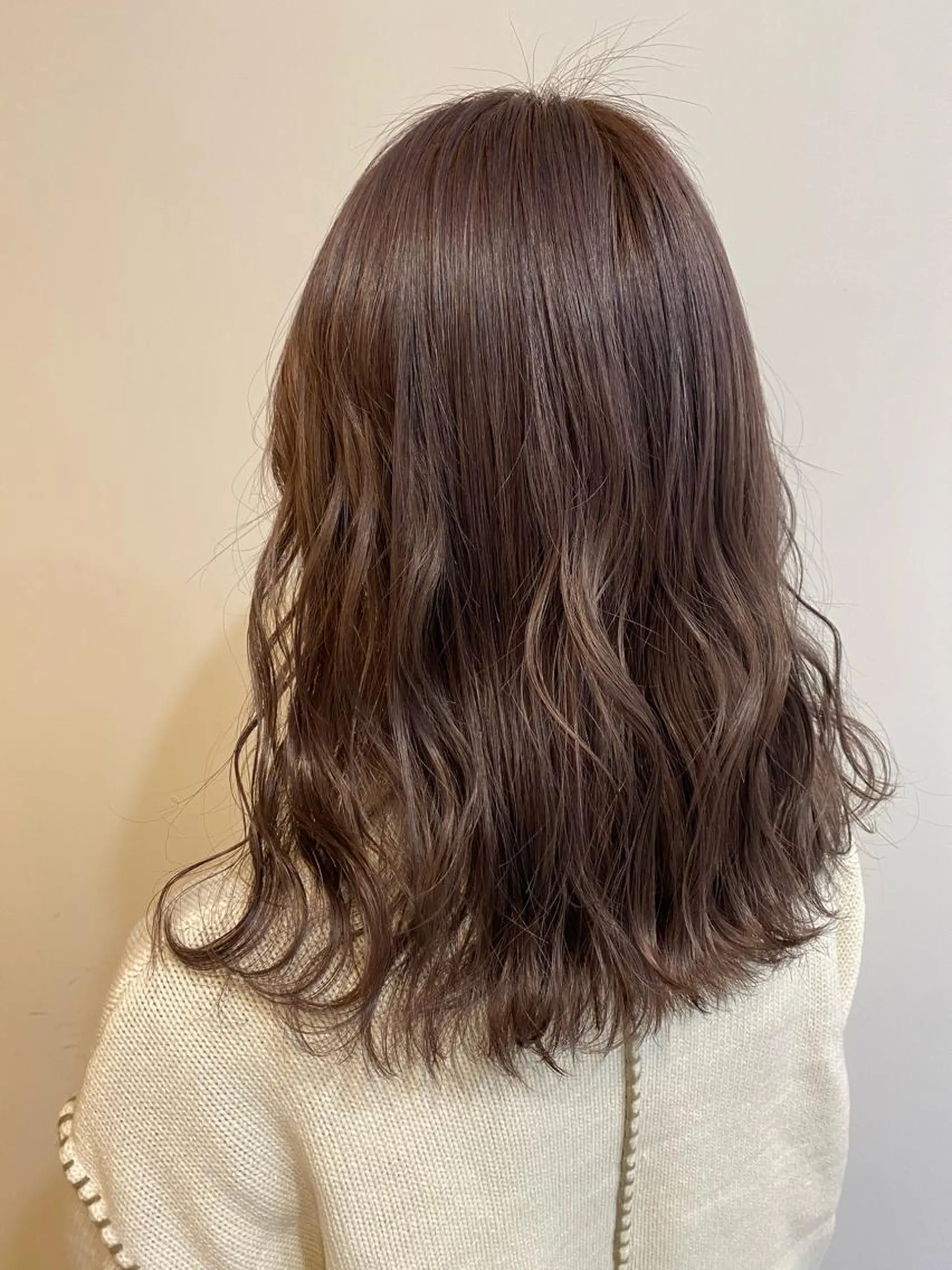 セミロング カラー ベージュカラー ブリーチ ラベンダーカラー ラベンダーベージュ ヘアカラー 中目黒🌼 🌼ハナのヘアスタイル