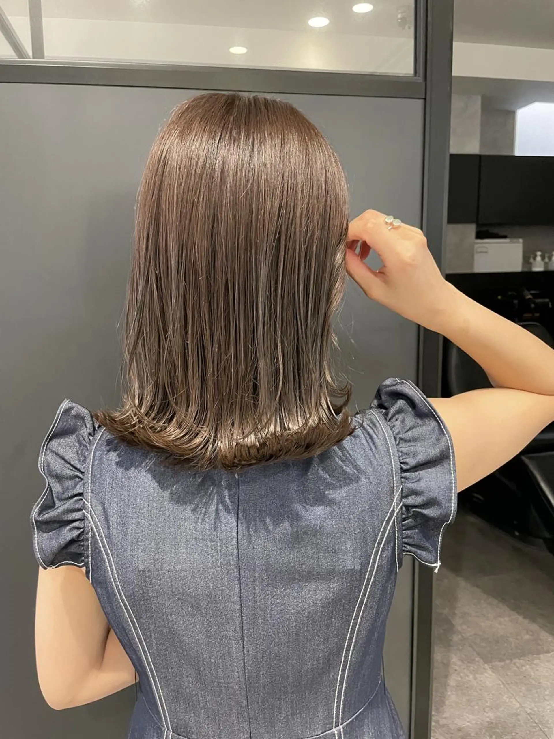 ミディアム 外国人風カラー ハイライト 髪質改善 似合わせカット トリートメント saho .のヘアスタイル