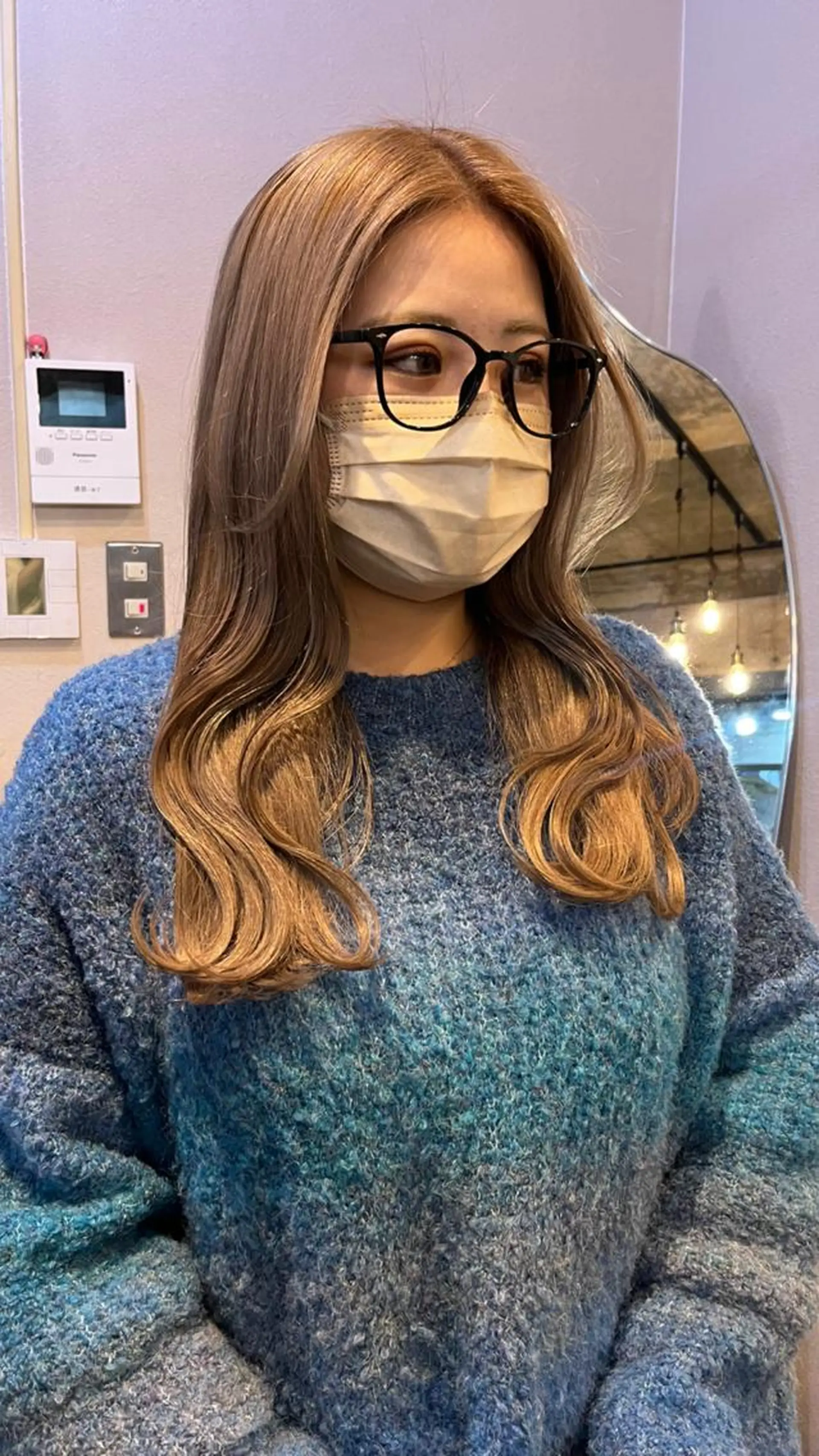 セミロング カラー Maison Land所属・KANA MIYOSHIのヘアスタイル