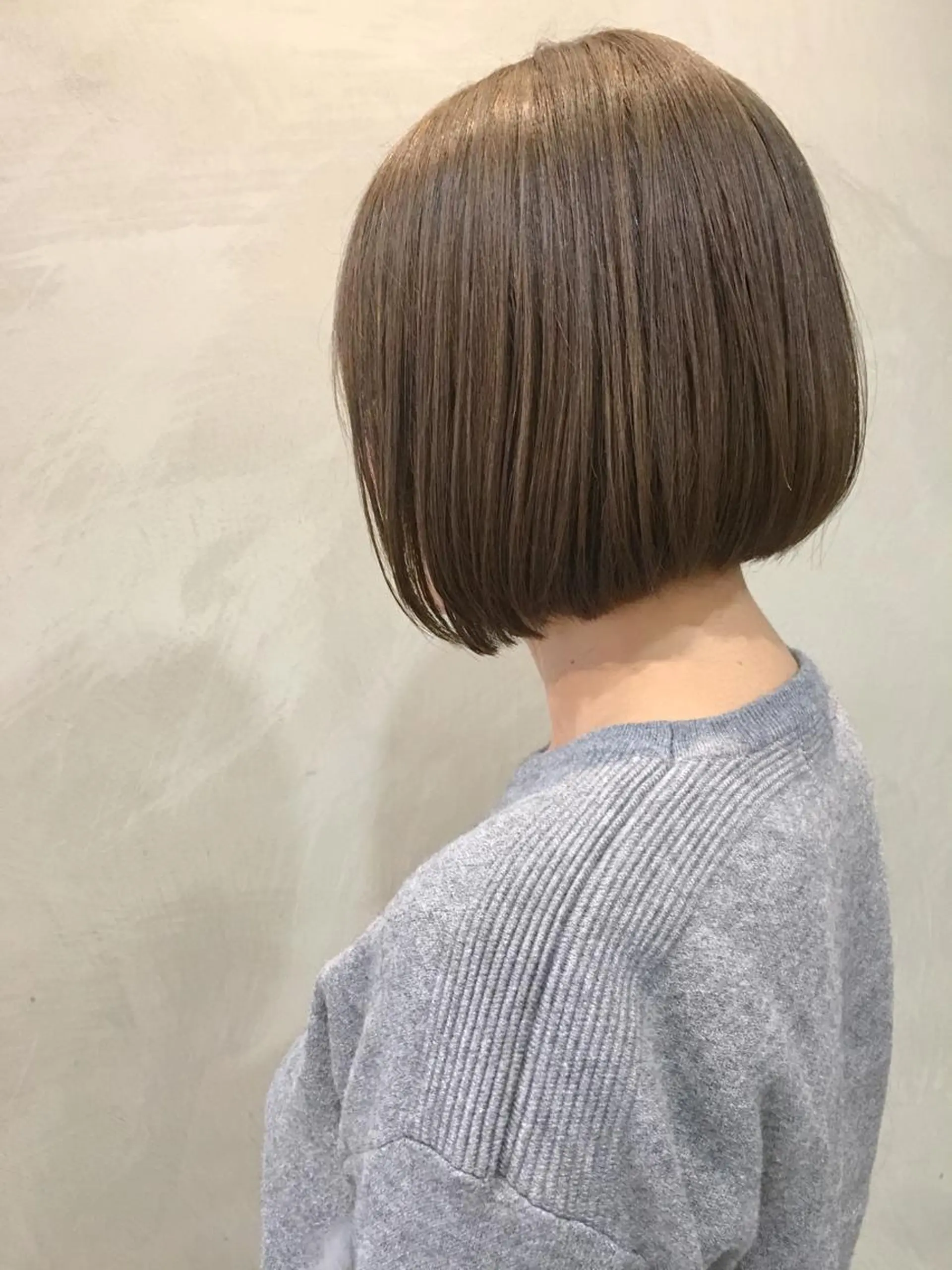 ショート カラー 🩷🍭中津・梅田 エリア🍬💜のヘアスタイル