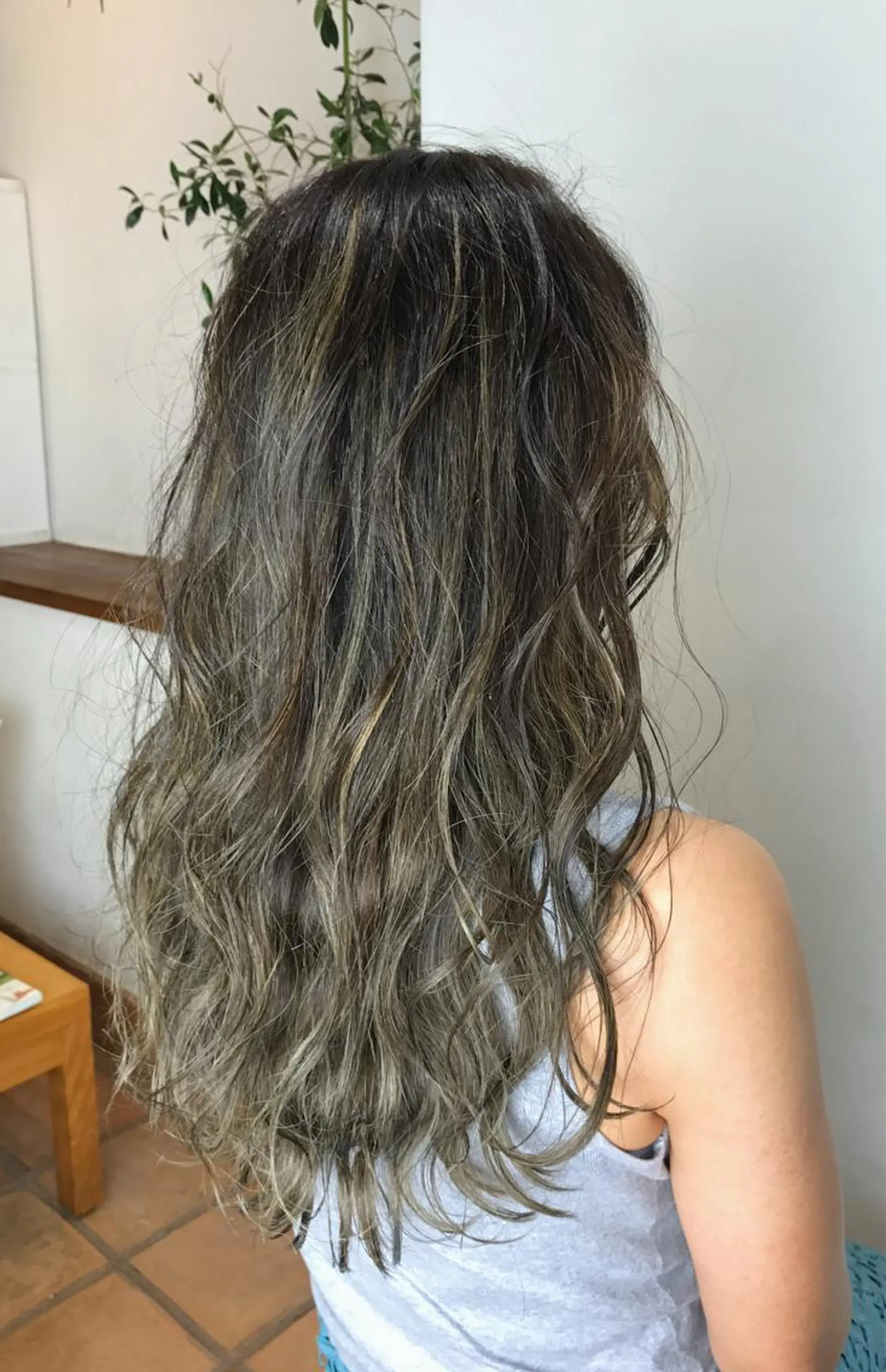 セミロング カラー ハイライトカラー ハイライト メンズカット特化柏駅 徒歩3分LOUのヘアスタイル