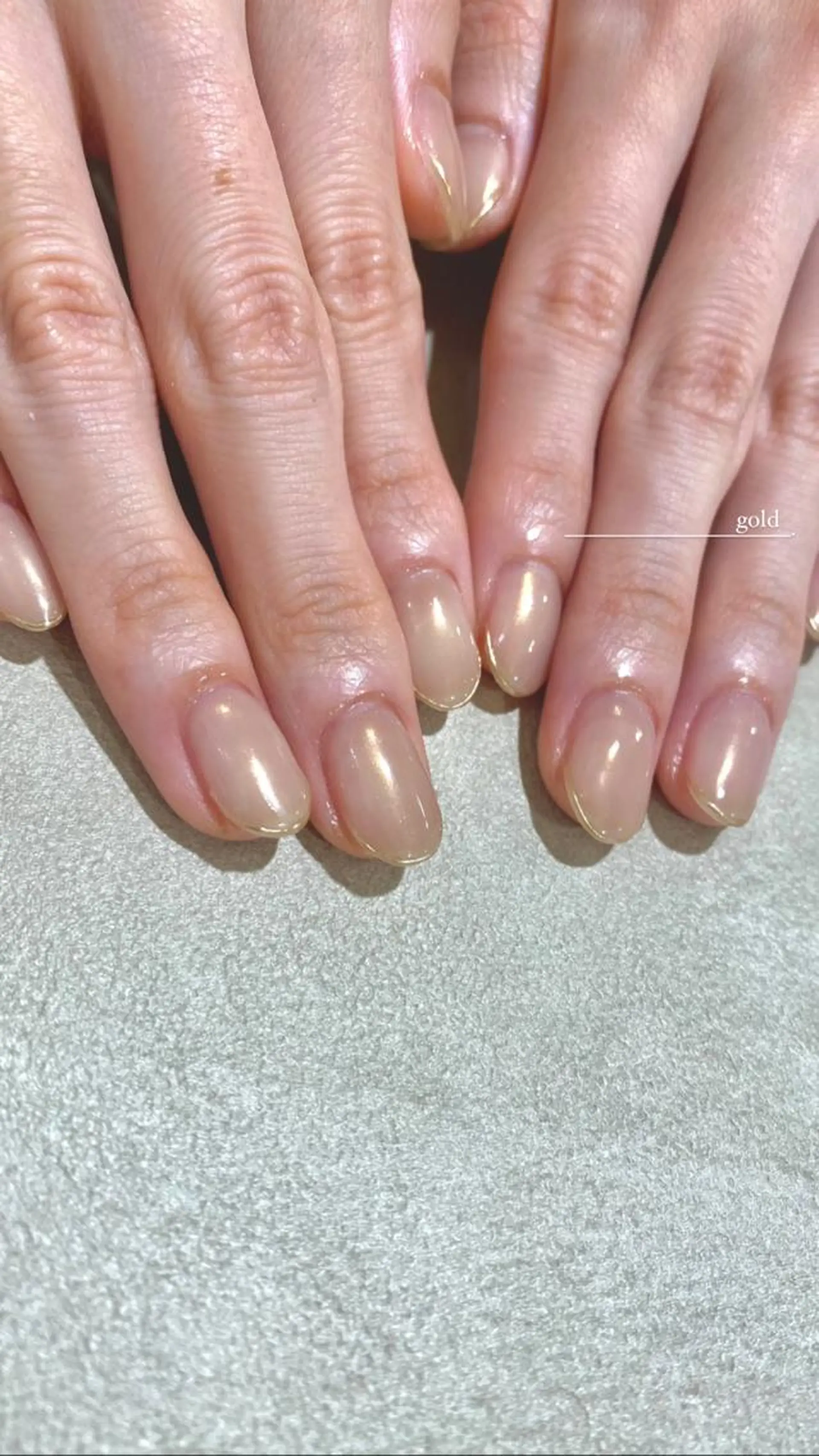 ネイル ミラーネイル ワンカラーネイル mia.⌇@nail ist_miaのネイルデザイン