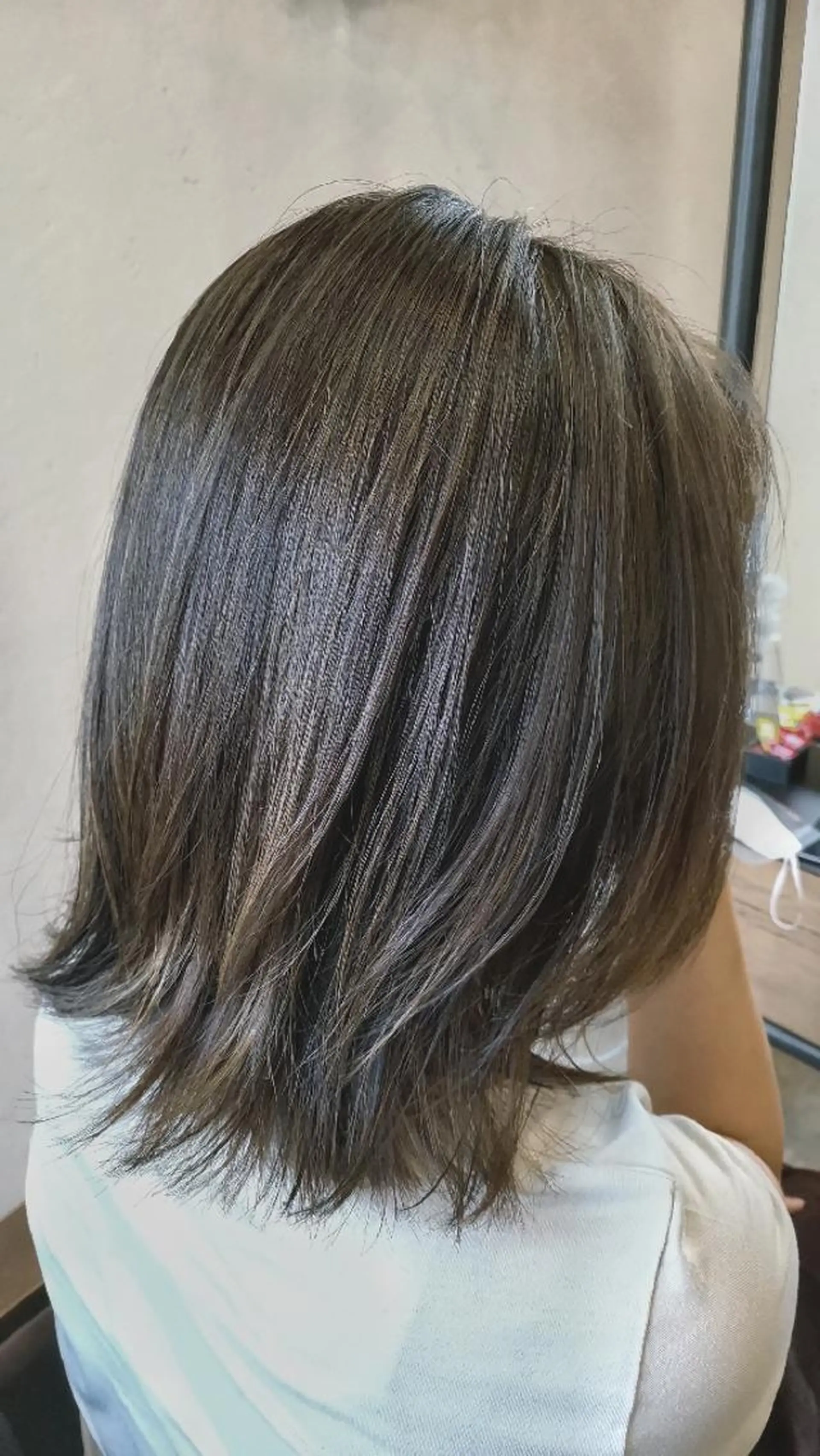 ミディアム カラー ベージュカラー ハイライトカラー ハイライト カット ヘアカラー トリートメント N°emirai溝口 MG 🌈梶谷龍吾のヘアスタイル