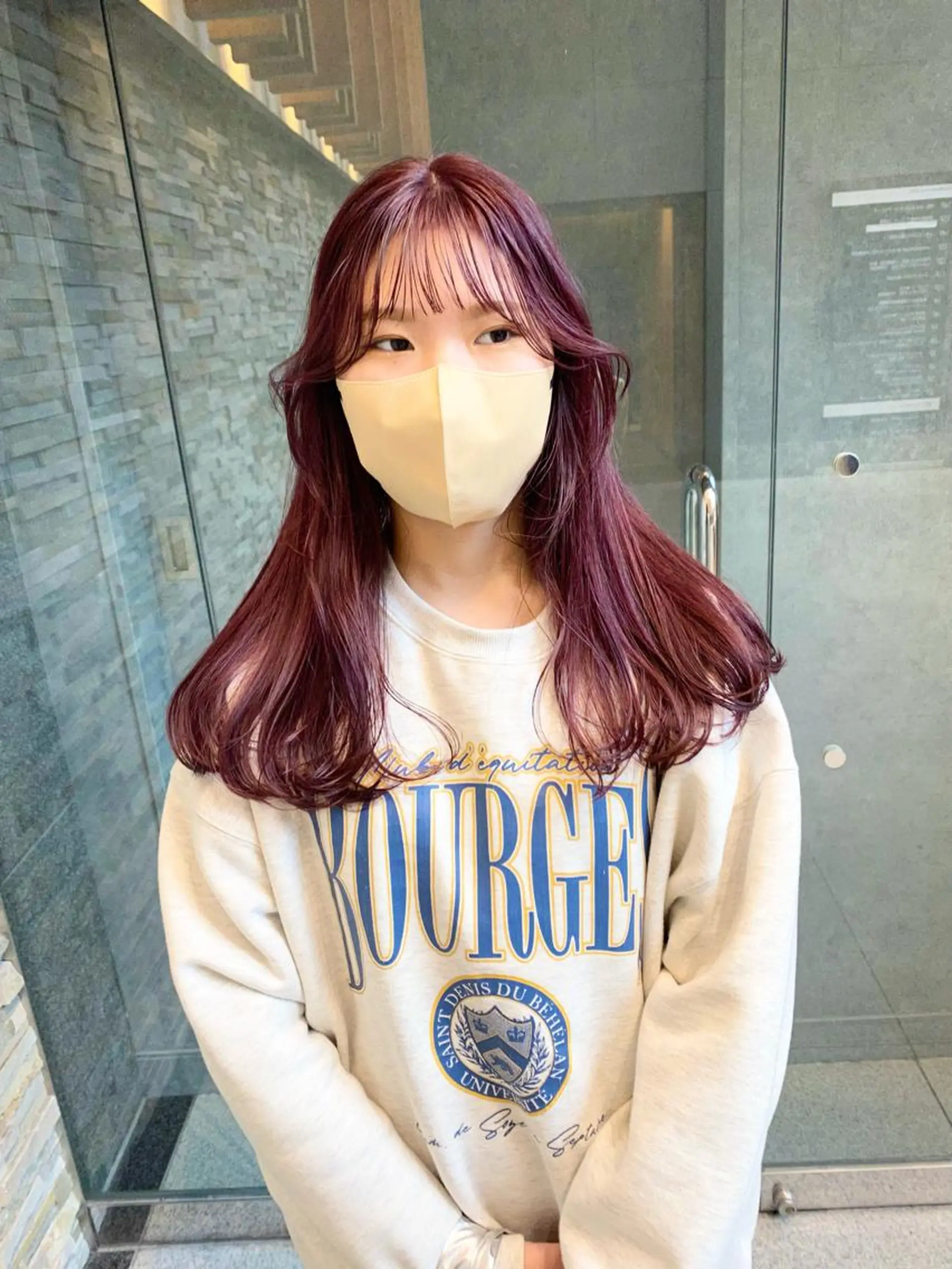 セミロング カラー パーマ ヘアアレンジ 髪と音処　マトぺ所属・デザインカラー/ボブ ブリーチカラー/ユリのヘアスタイル