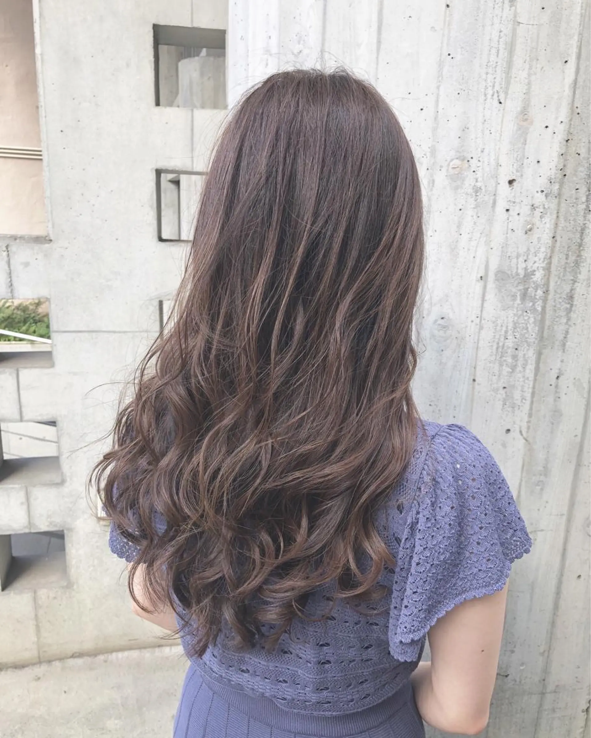 ロング カラー アディクシーカラー グレージュ イルミナカラー ラベンダーカラー ラベンダーグレージュ カット ヘアカラー トリートメント LIZE nex the salon 渋谷【ライズ ネックス ザ サロン】所属・大人レイヤー/海外 /韓国/濱口のヘアスタイル