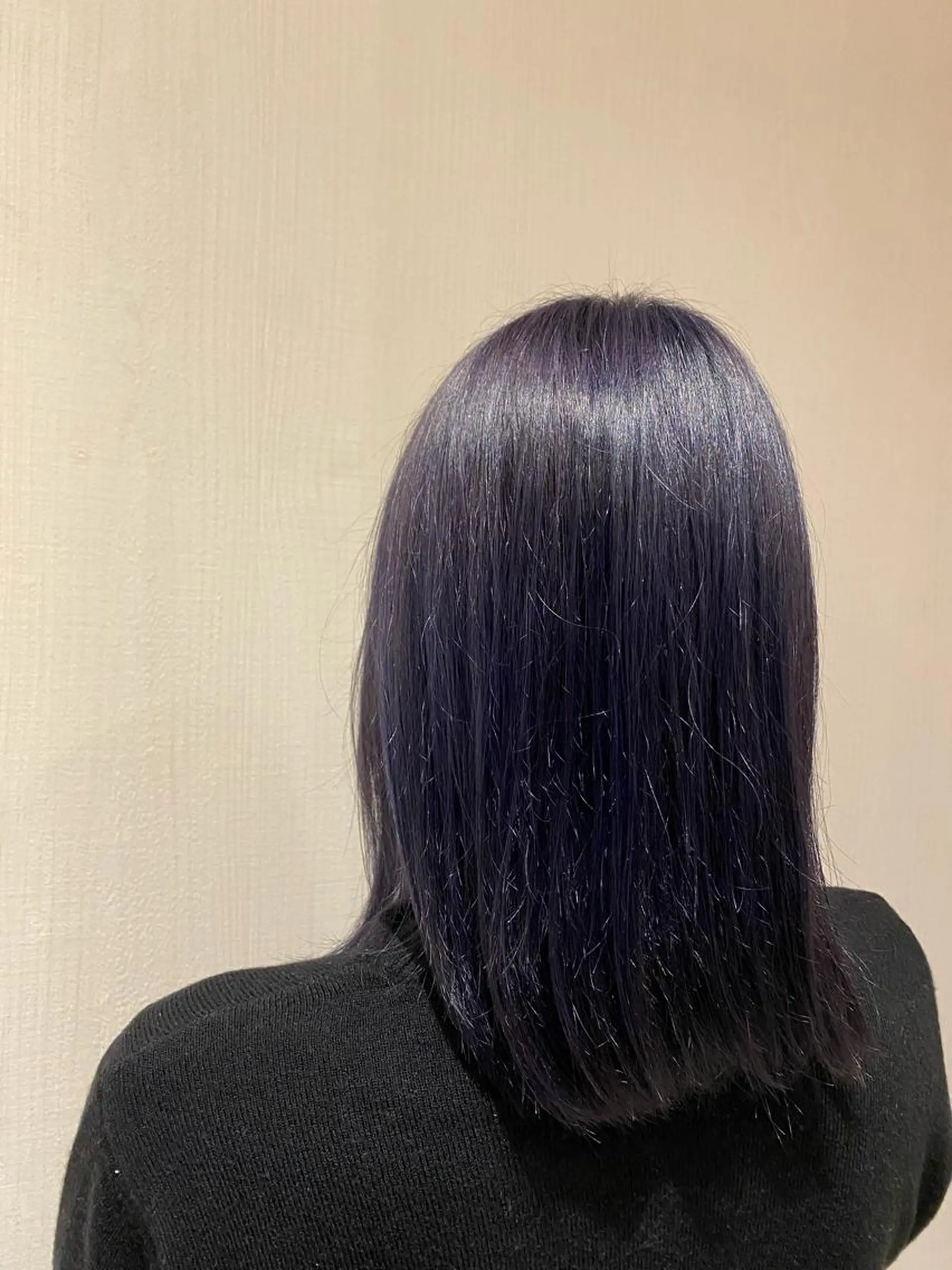 ミディアム カラー ブルーカラー ネイビーカラー 中島 奈々のヘアスタイル