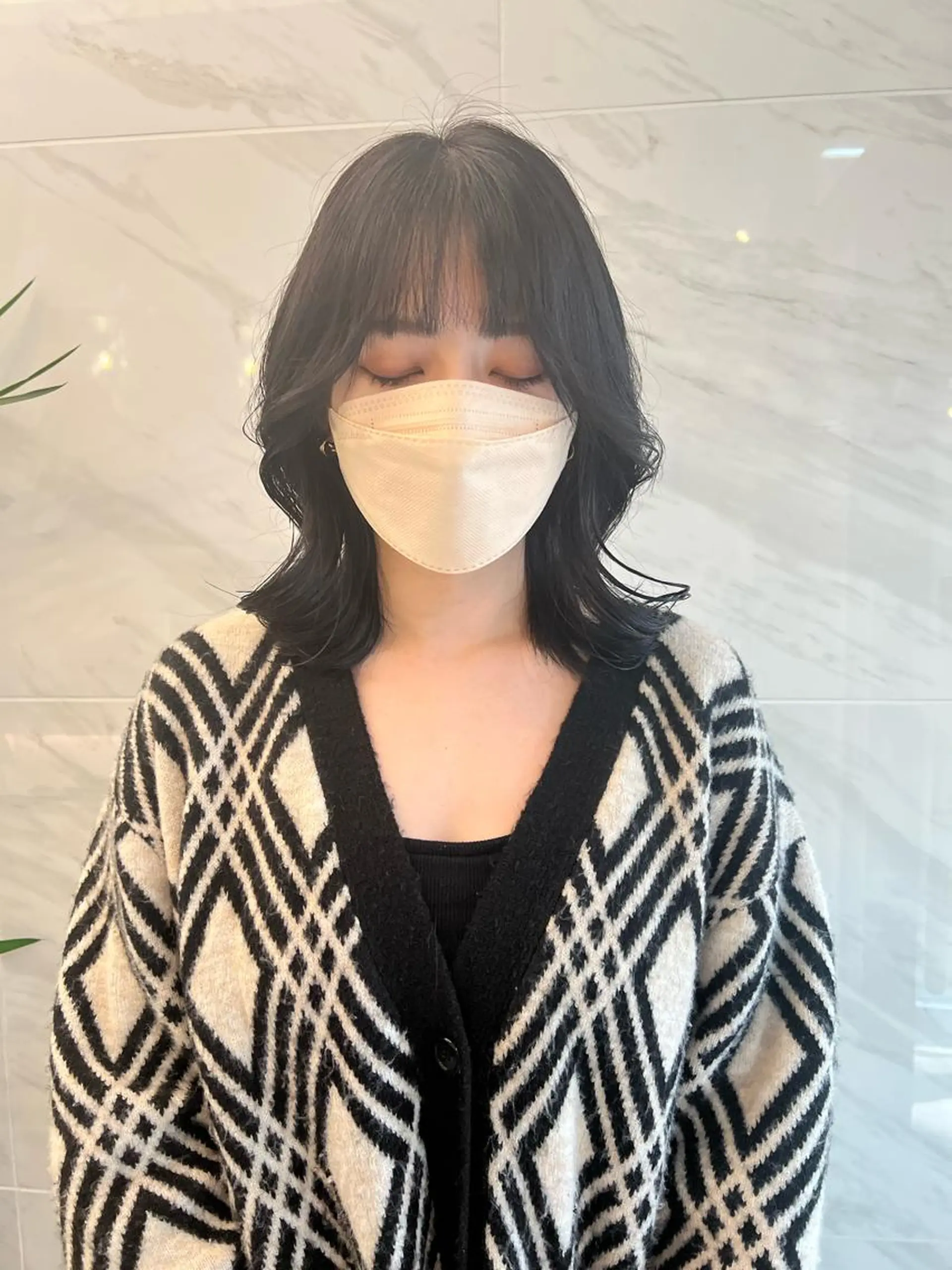 ミディアム くびれヘア 🩶韓国/似合わせ/ さわ🩶のヘアスタイル