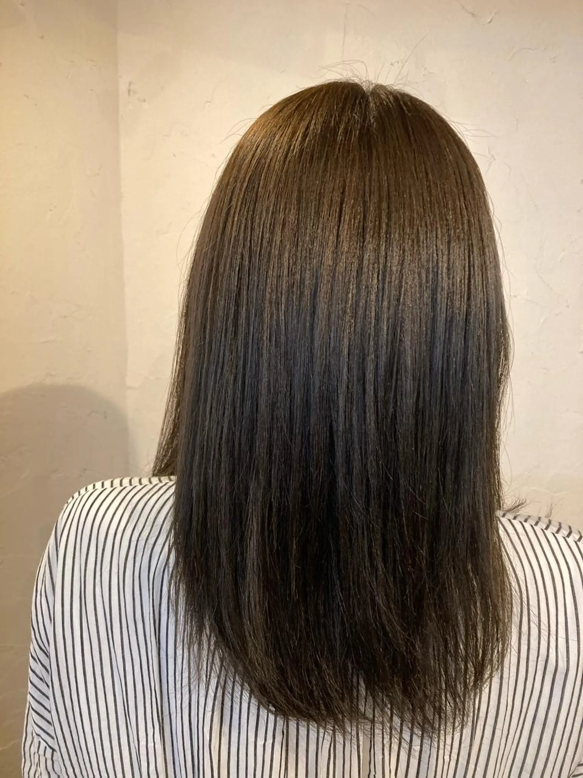セミロング カラー 🌸栄/髪質改善 透明感/ムラカミ🌸のヘアスタイル
