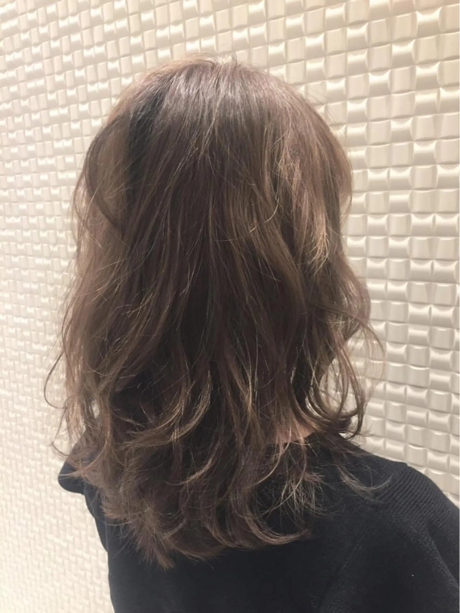 ロング カラー ヘアアレンジ ブリーチ グレージュ ハイライトカラー ハイライト ✨ハイクオリティ✨ 山本香也のヘアスタイル