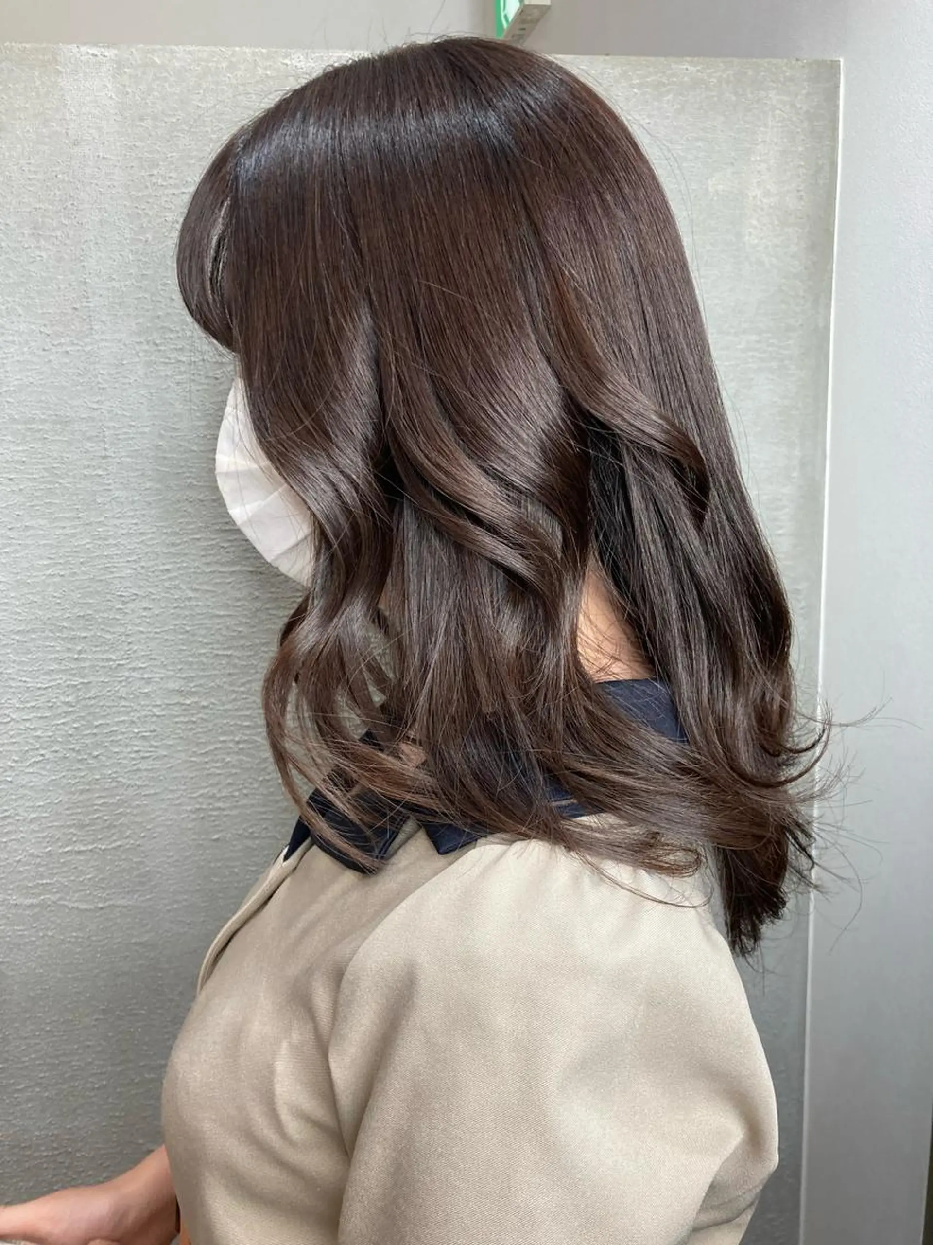 ロング カラー パーマ アッシュ ブラウンカラー 韓国風ヘア レイヤーカット 豊中/メンズ特化 岡田 龍之介のヘアスタイル