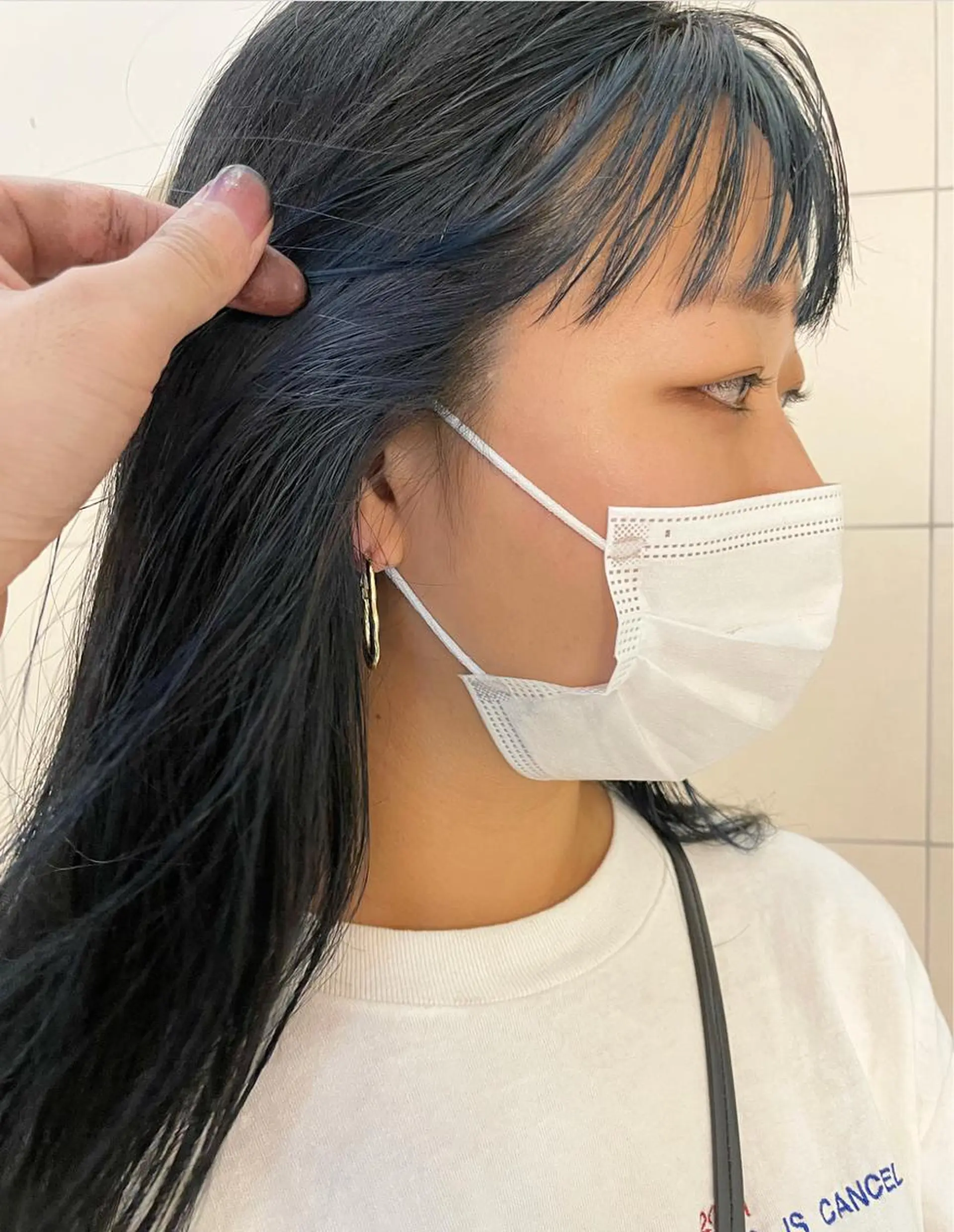 ミディアム カラー ケアブリーチ/ エクステ/レイヤーのヘアスタイル