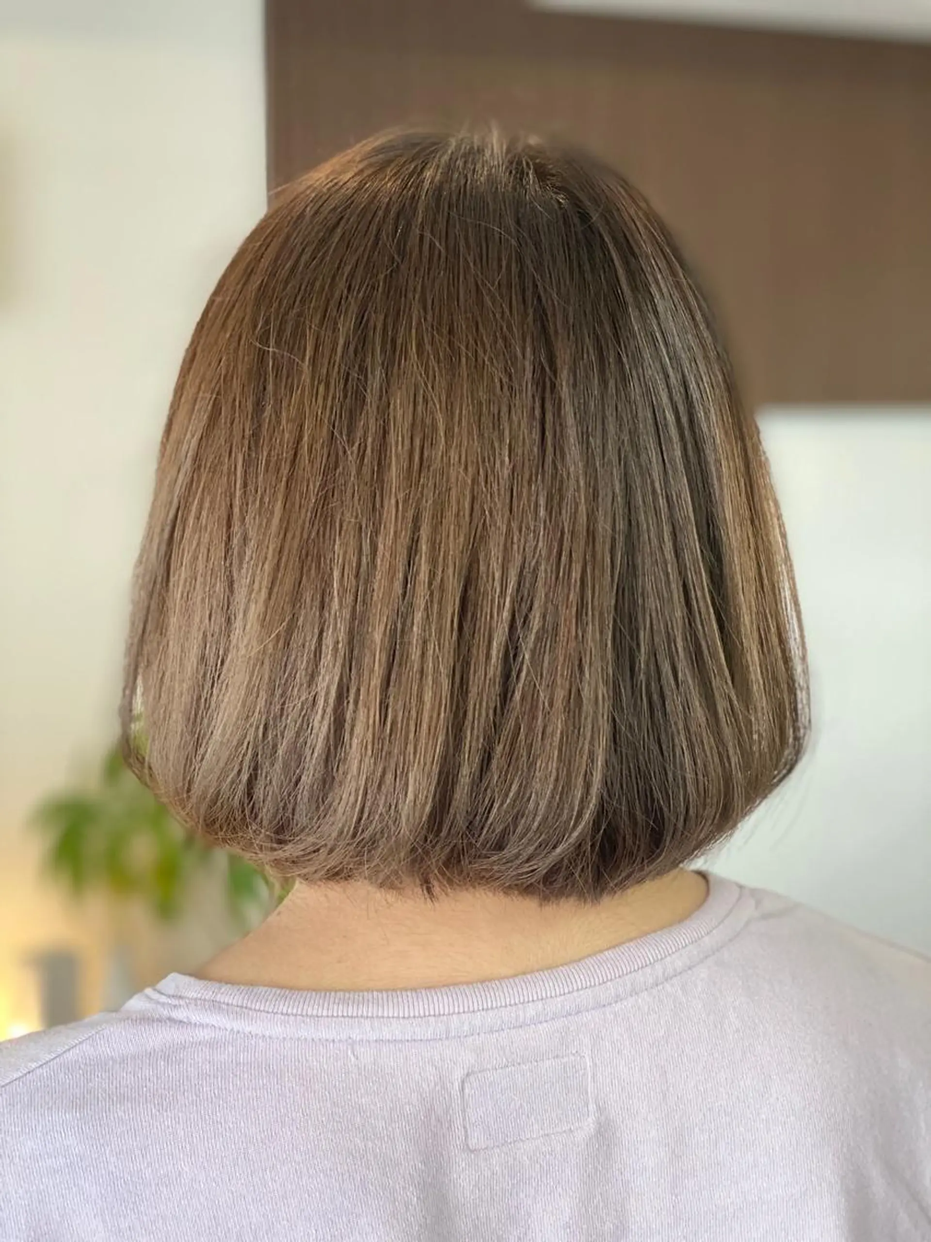 ショート カラー 堀内 七海のヘアスタイル