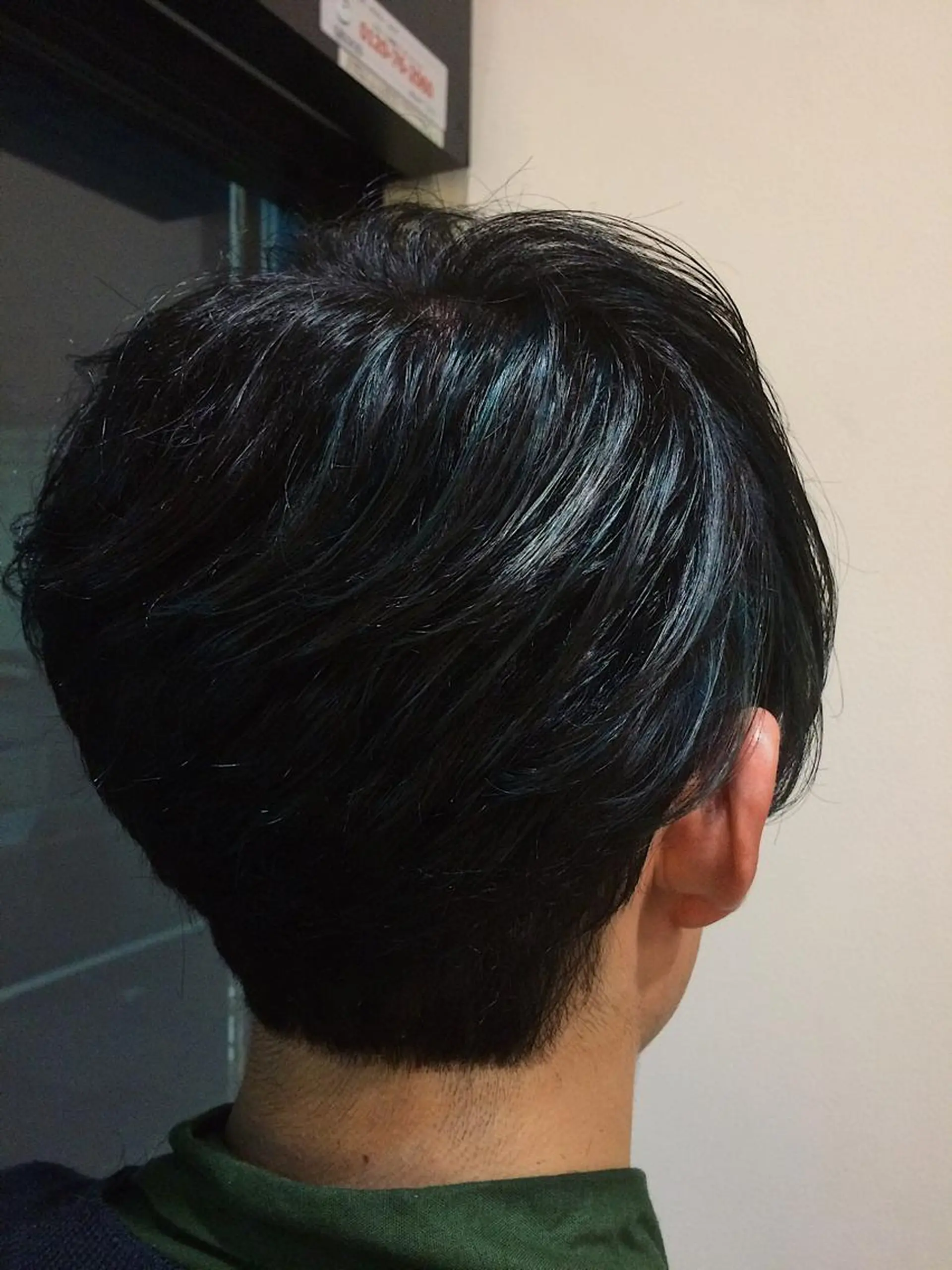 ショート カラー ヘアアレンジ メンズ メンズハイライト ブルーカラー ダブルカラー ハイライトカラー ハイライト 遠藤悠大/メンズ縮毛 /メンズカットのヘアスタイル