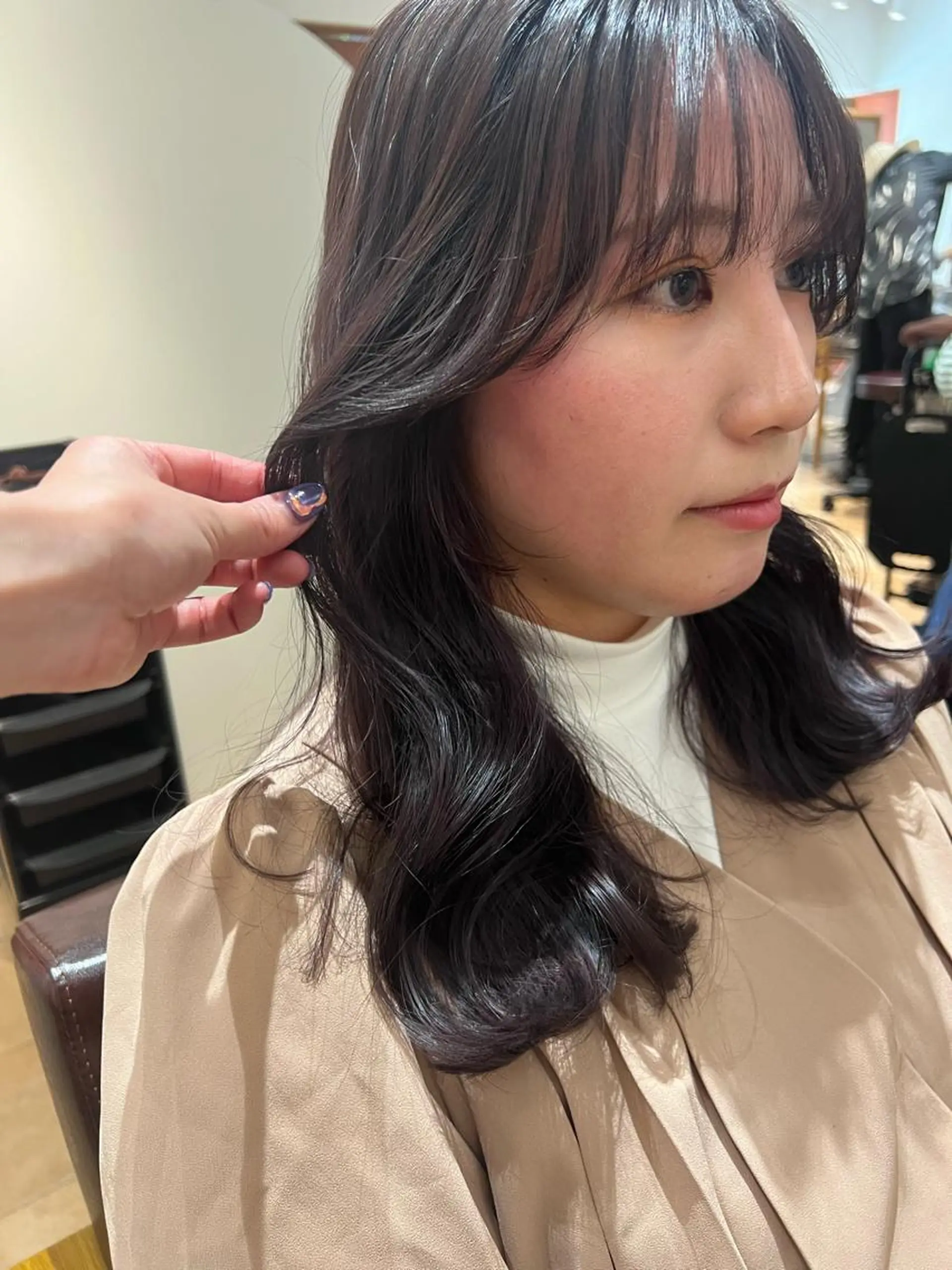 セミロング カラー 🥀韓国ヘア🥀 宮津真菜のヘアスタイル