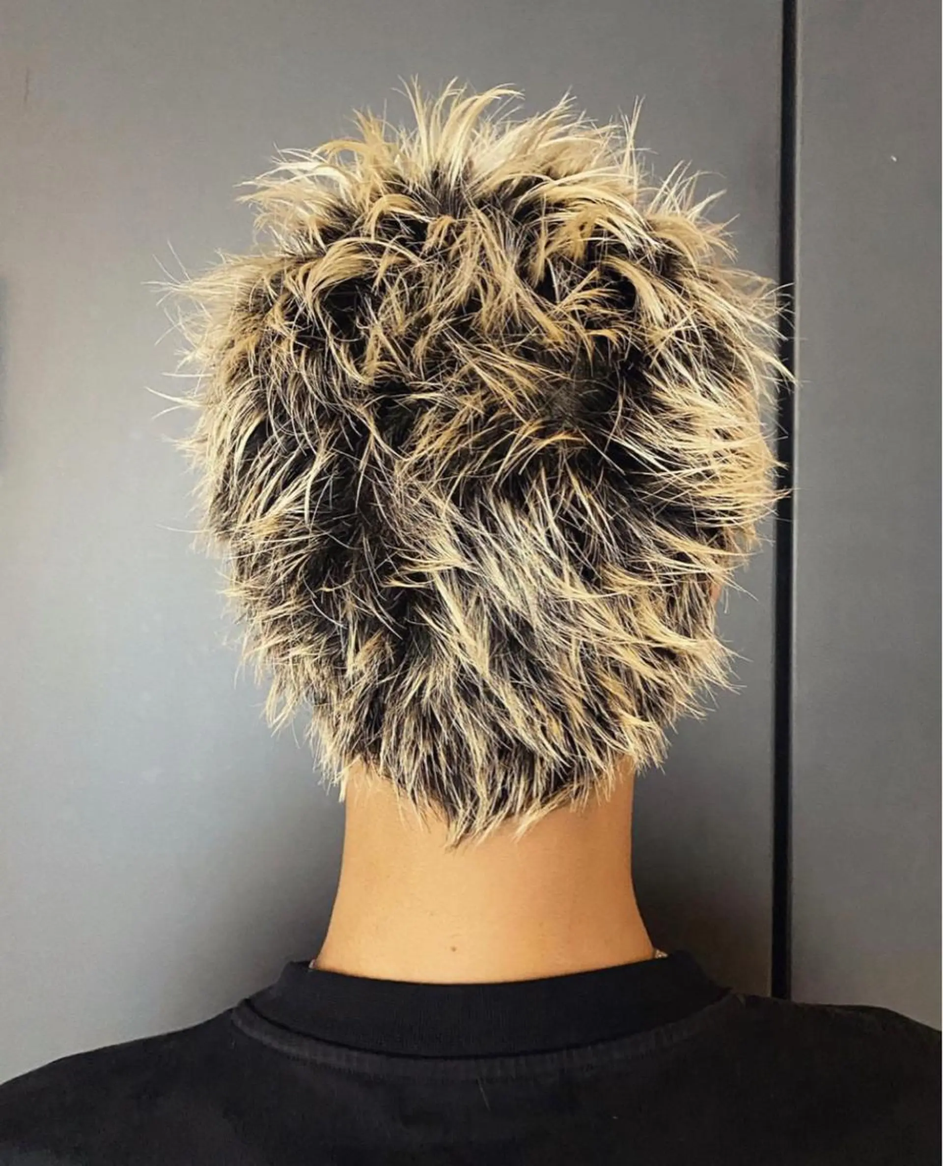 メンズ カット ヘアカラー 吉武 茂暉のヘアスタイル