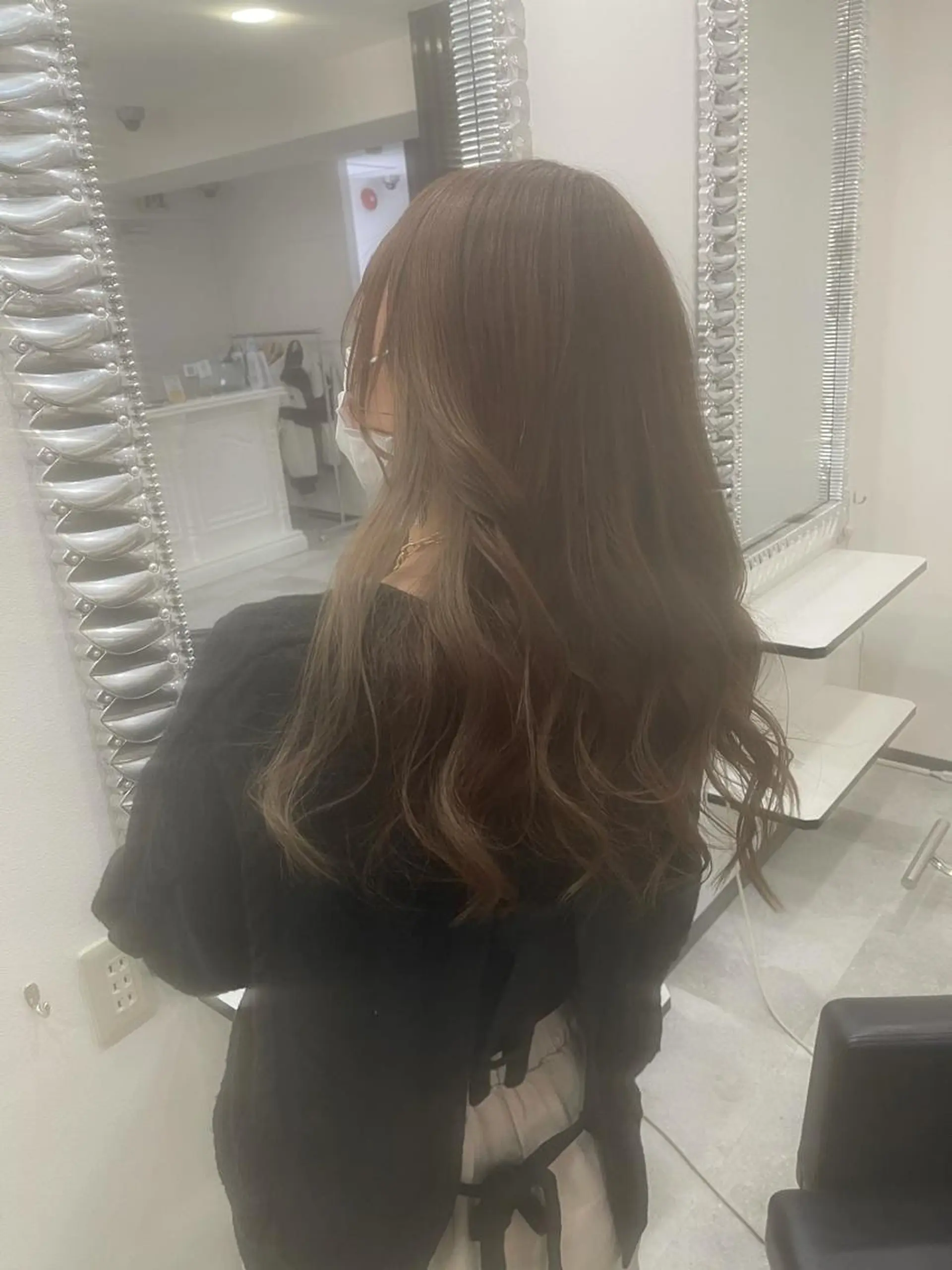 ロング カラー &chaLme   心斎橋所属・emi/髪質改善/ 韓国風/艶カラーのヘアスタイル