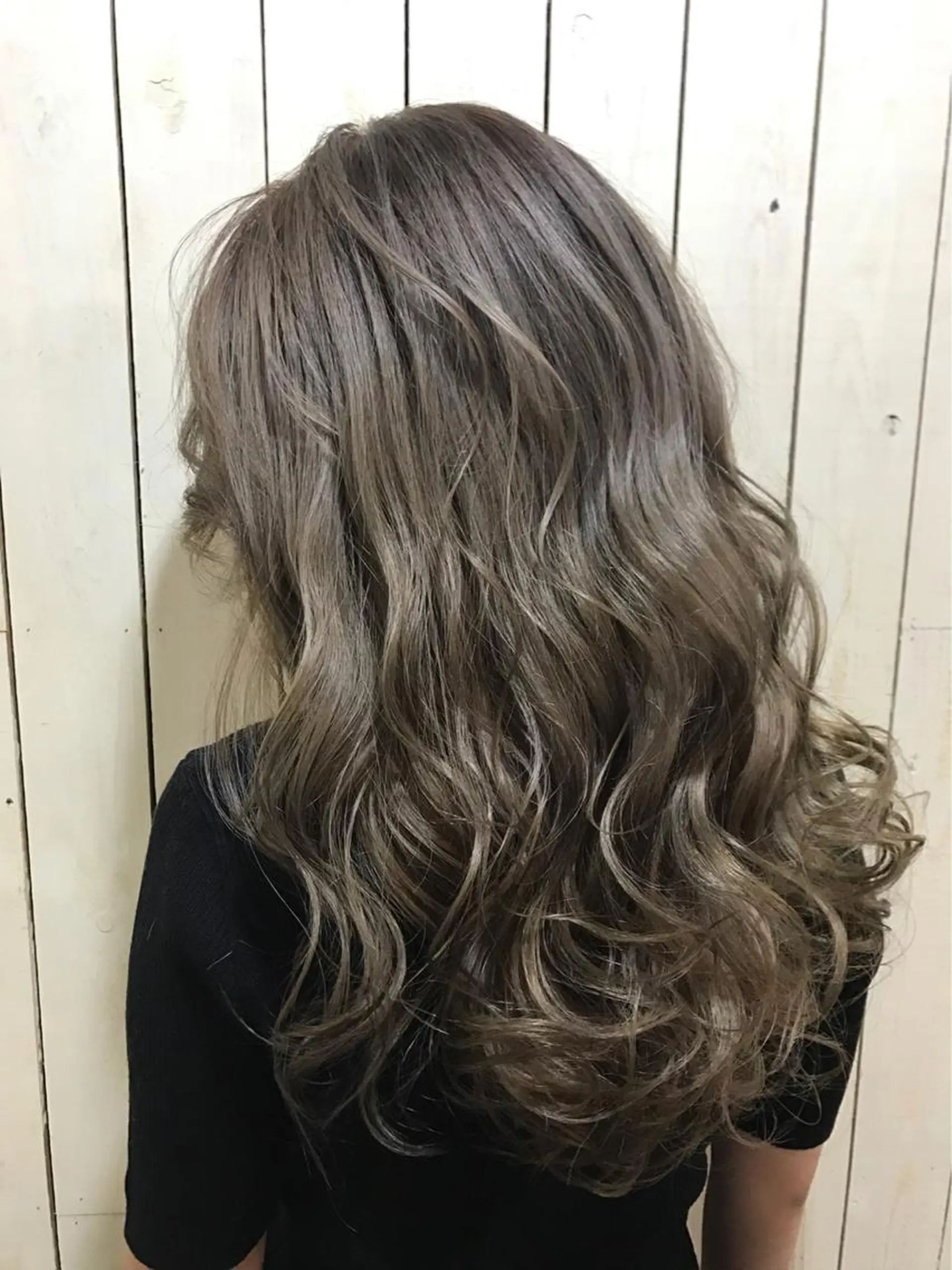 ロング カラー ヘアカラー トリートメント 髪質改善🌟透明感 🌟三塚有紀子のヘアスタイル