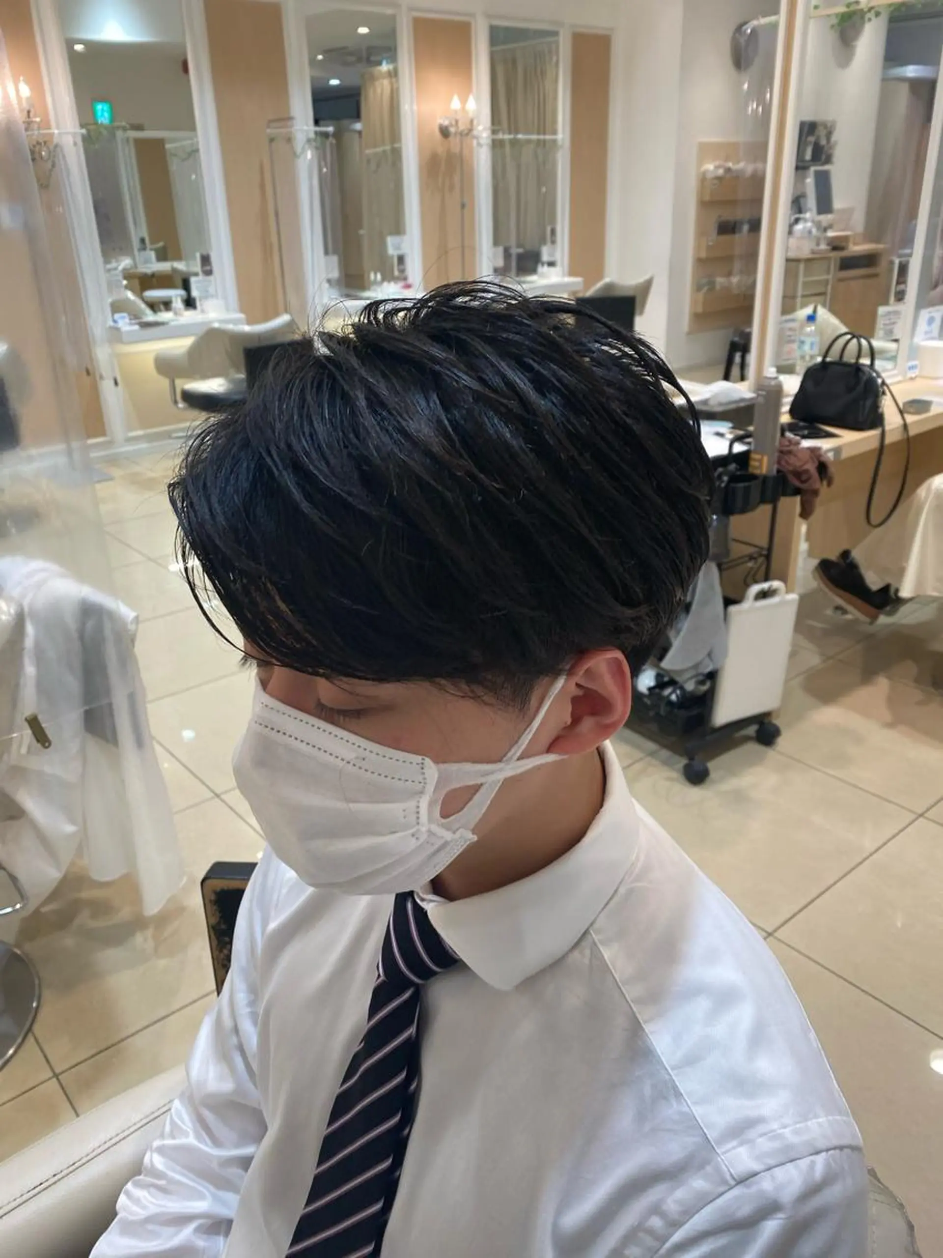 ショート メンズ メンズ特化型美容師 栗山勇人のヘアスタイル