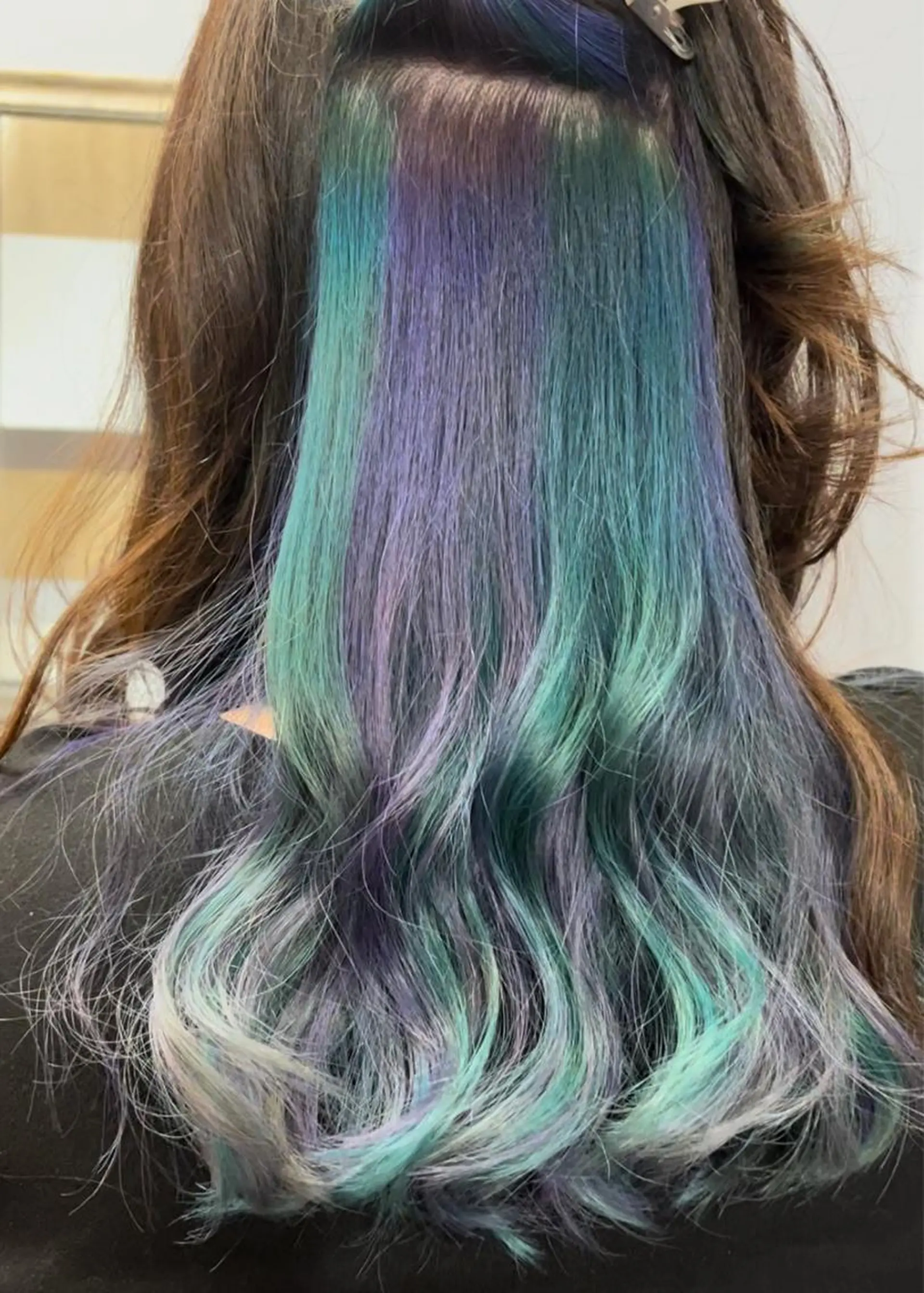 セミロング カラー ショートボブ アッシュ バレイヤージュ ミストバング ベージュカラー カット ヘアカラー トリートメント 原宿サロン代表 デザインカラー伊藤卓のヘアスタイル