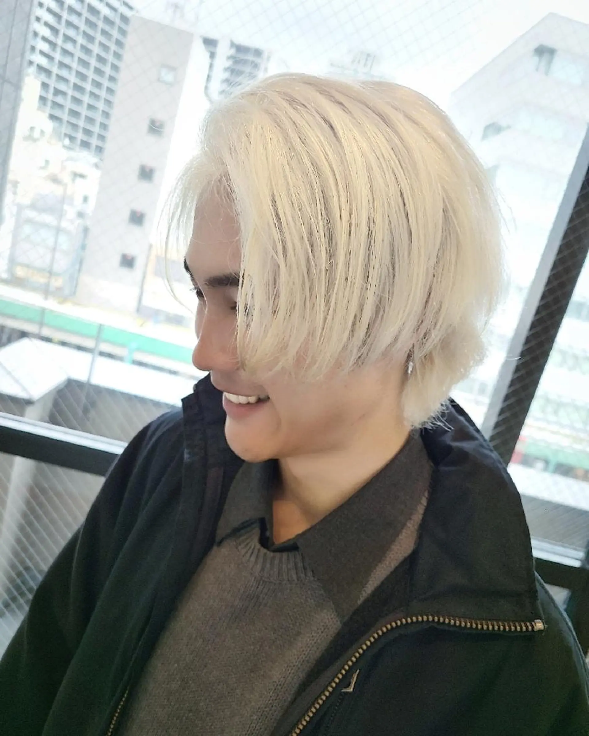 メンズ カラー メンズブリーチ ブリーチ ブロンド カット ヘアカラー 【ネウィ天王寺 】seiyaのヘアスタイル