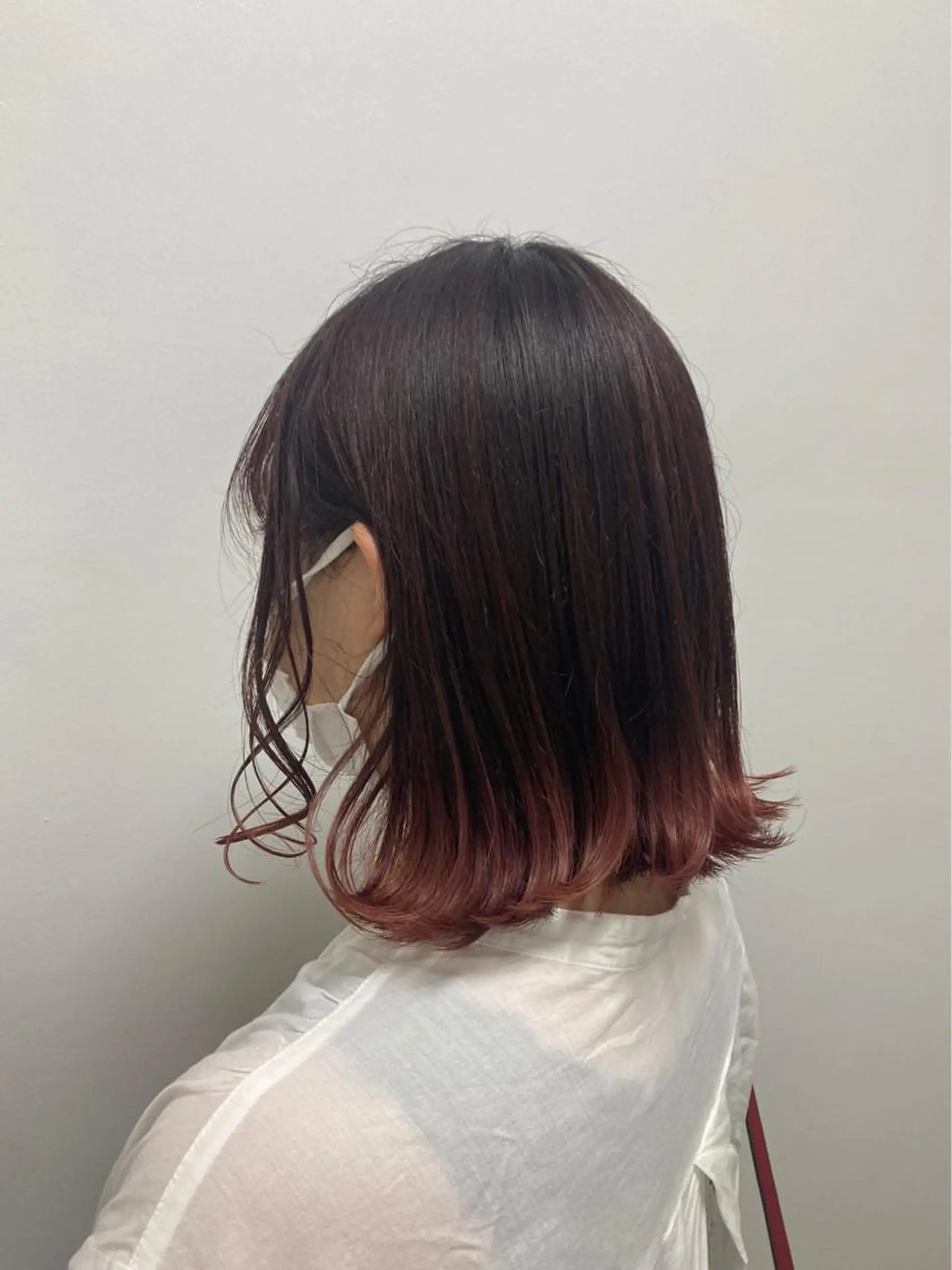 セミロング カラー パーマ ヘアアレンジ ネイル マツエク・マツパ 韓国風ベージュ🤎 赤みなし🌿横浜🤎のヘアスタイル