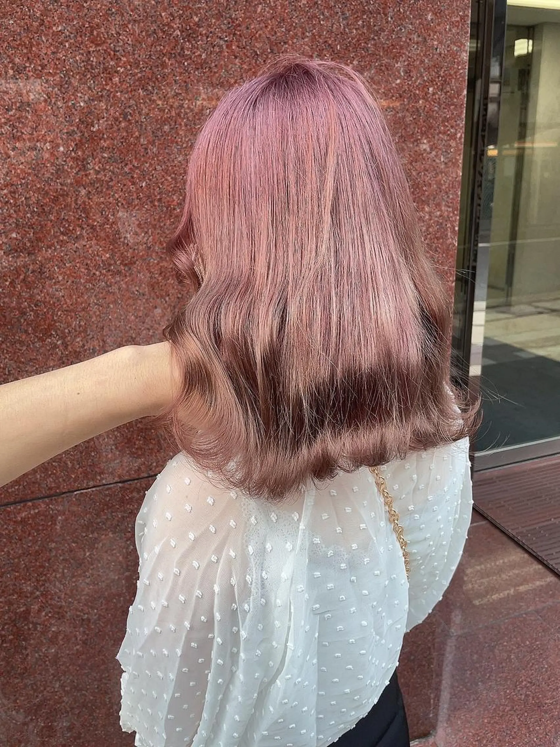 ミディアム 透明感カラー特化/ 顔まわり特化/辻部のヘアスタイル