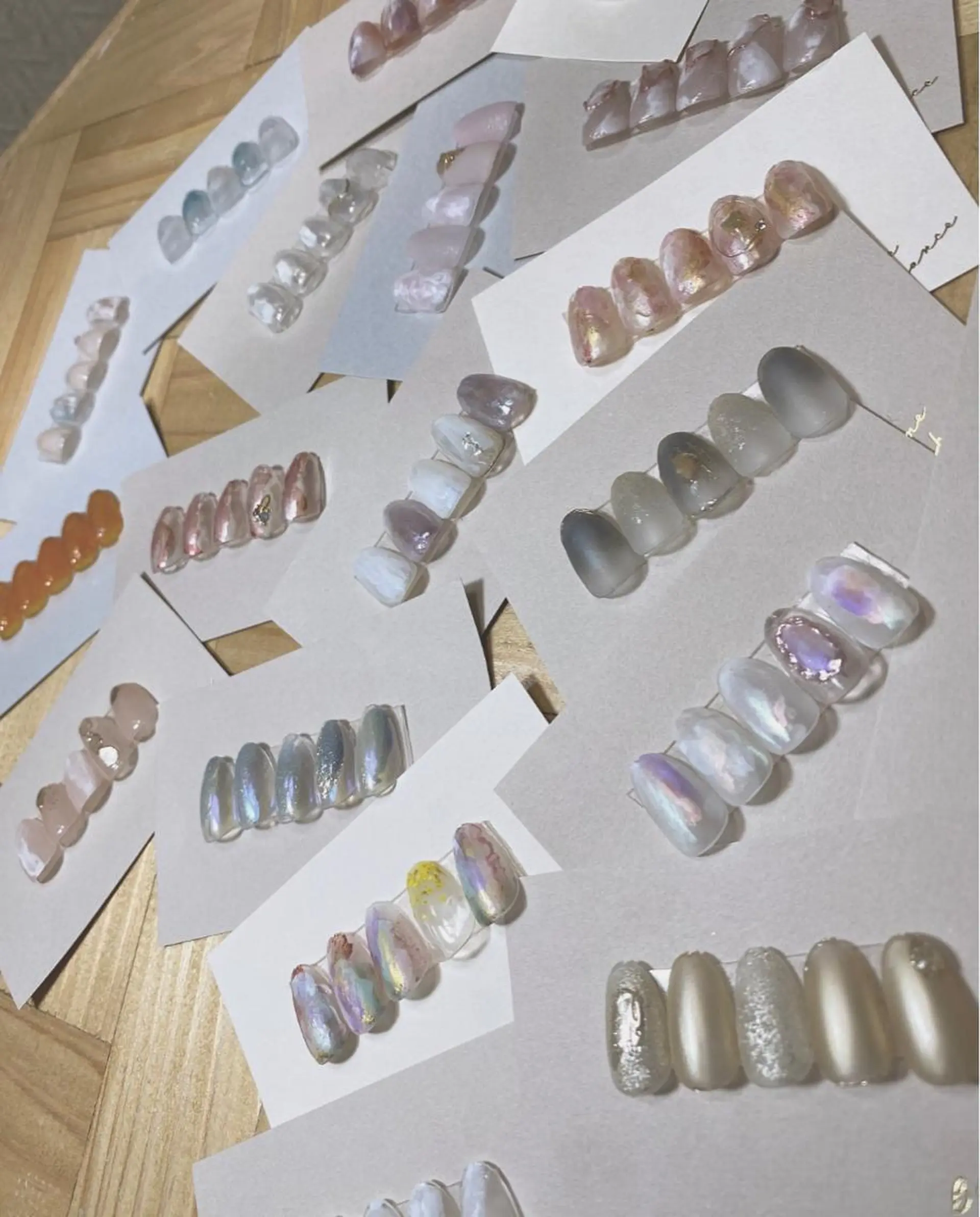 ネイル アートネイル ハンドネイル 🌿Charme🌿 MAIのネイルデザイン