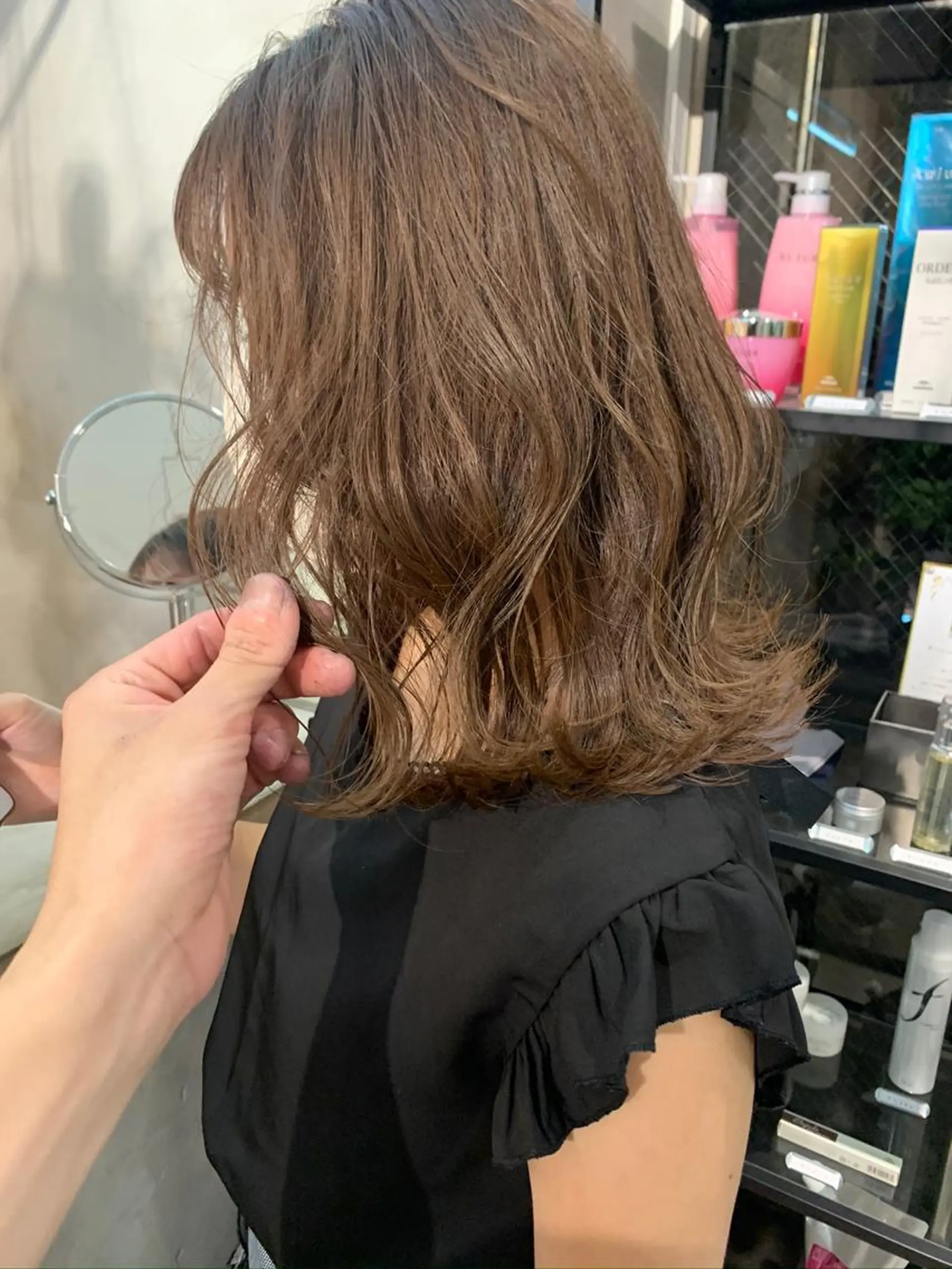 セミロング カラー マツエク・マツパ カット ヘアカラー トリートメント ハイトーン&暗髪🔥 表参道二刀流マエダのヘアスタイル