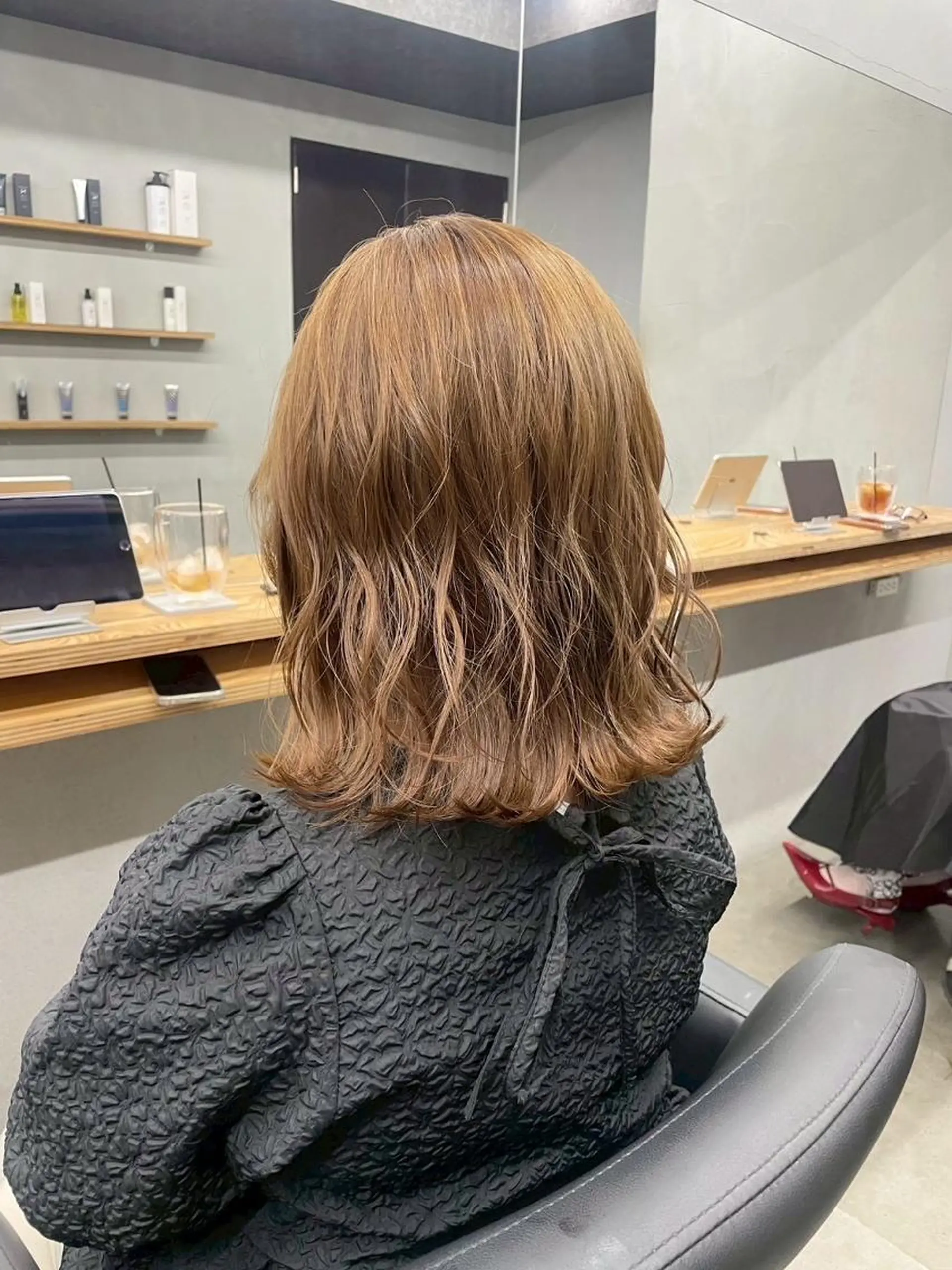 ミディアム N 【エヌ】のヘアスタイル