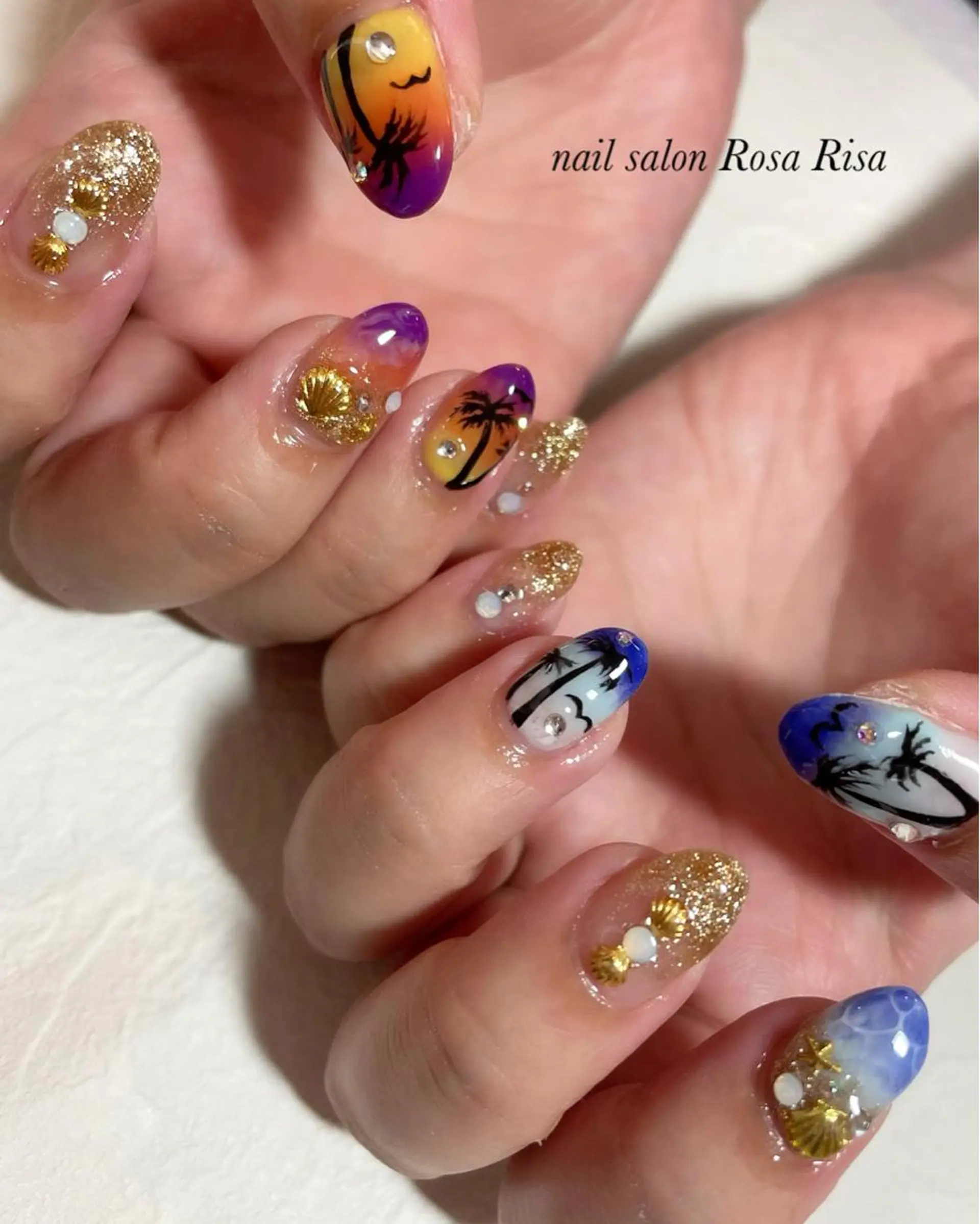 ミディアム ネイル ハンドネイル ネイルスタジオ シェイクユアハンズのネイルデザイン