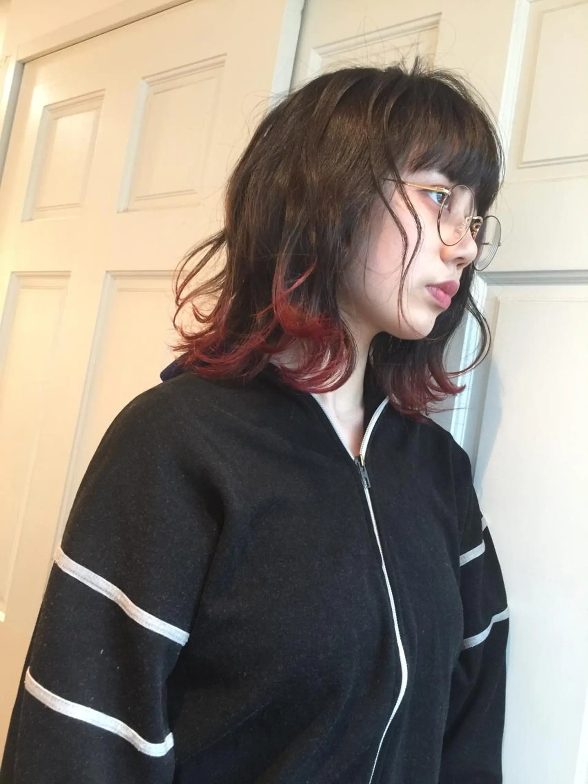 ミディアム カラー ブリーチ レッドカラー ホワイト&レイヤーカ ットエクステ長畠俊輔のヘアスタイル